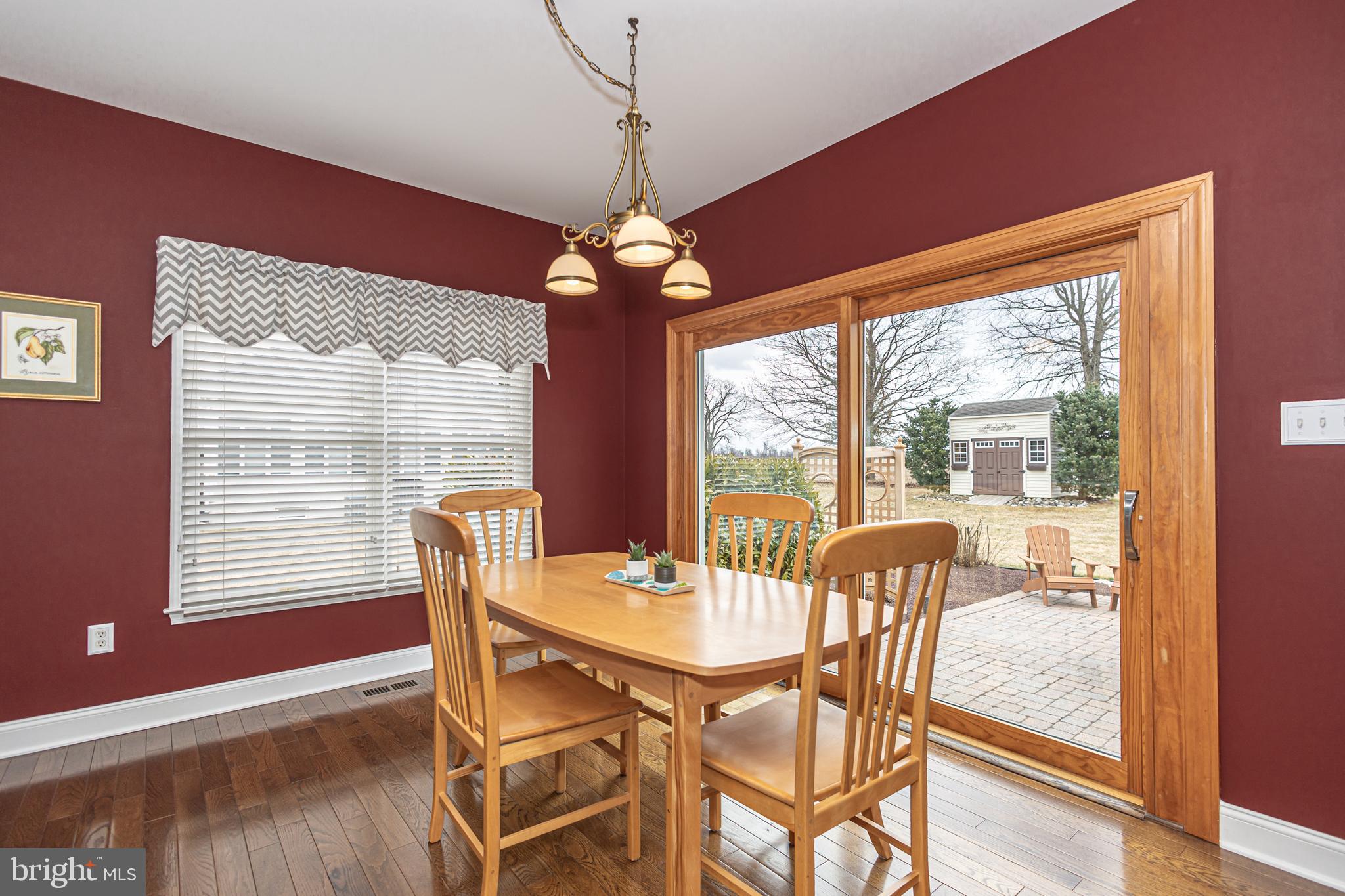 BRIDLE ESTATES - Residential