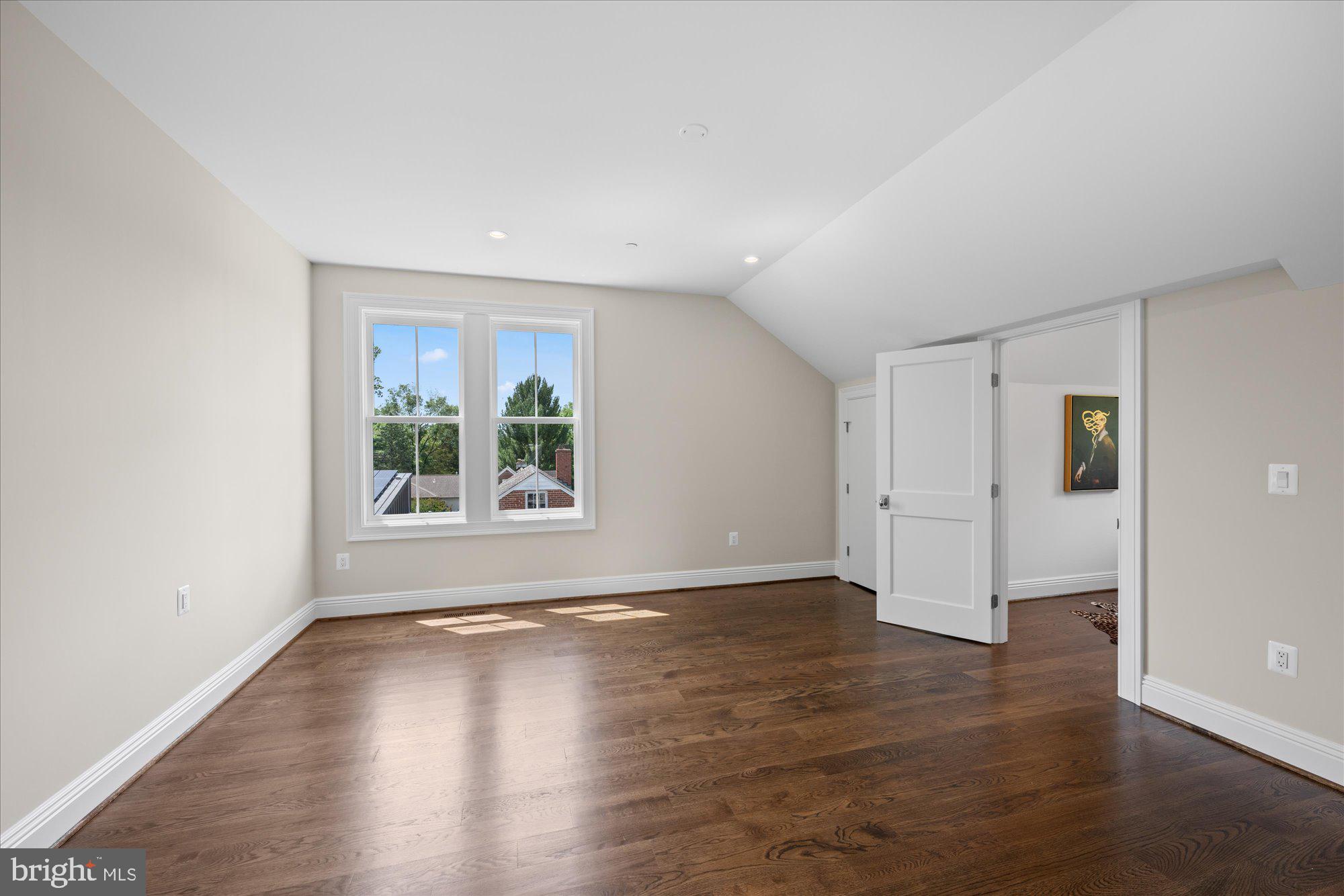 AMERICAN UNIVERSITY PARK - Residential