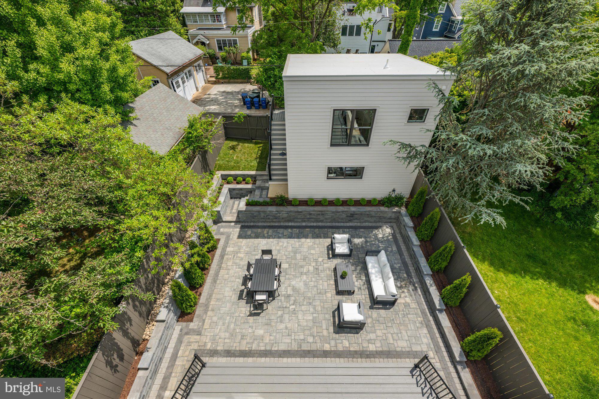 AMERICAN UNIVERSITY PARK - Residential