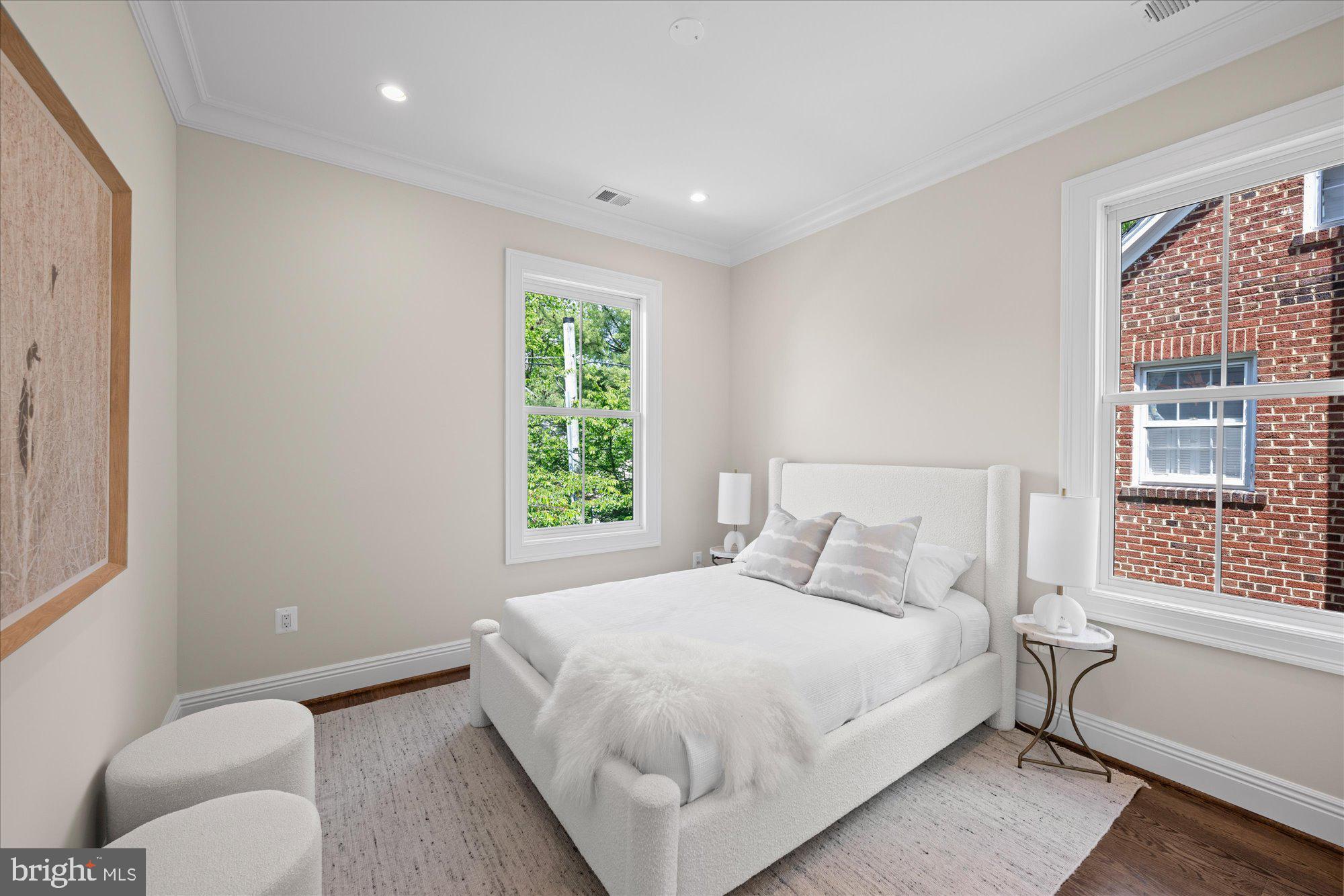AMERICAN UNIVERSITY PARK - Residential