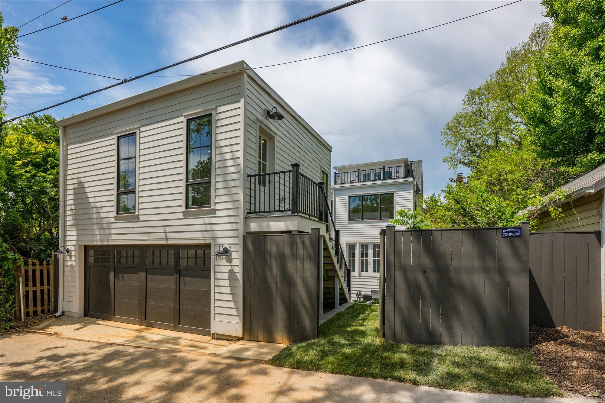 AMERICAN UNIVERSITY PARK - Residential