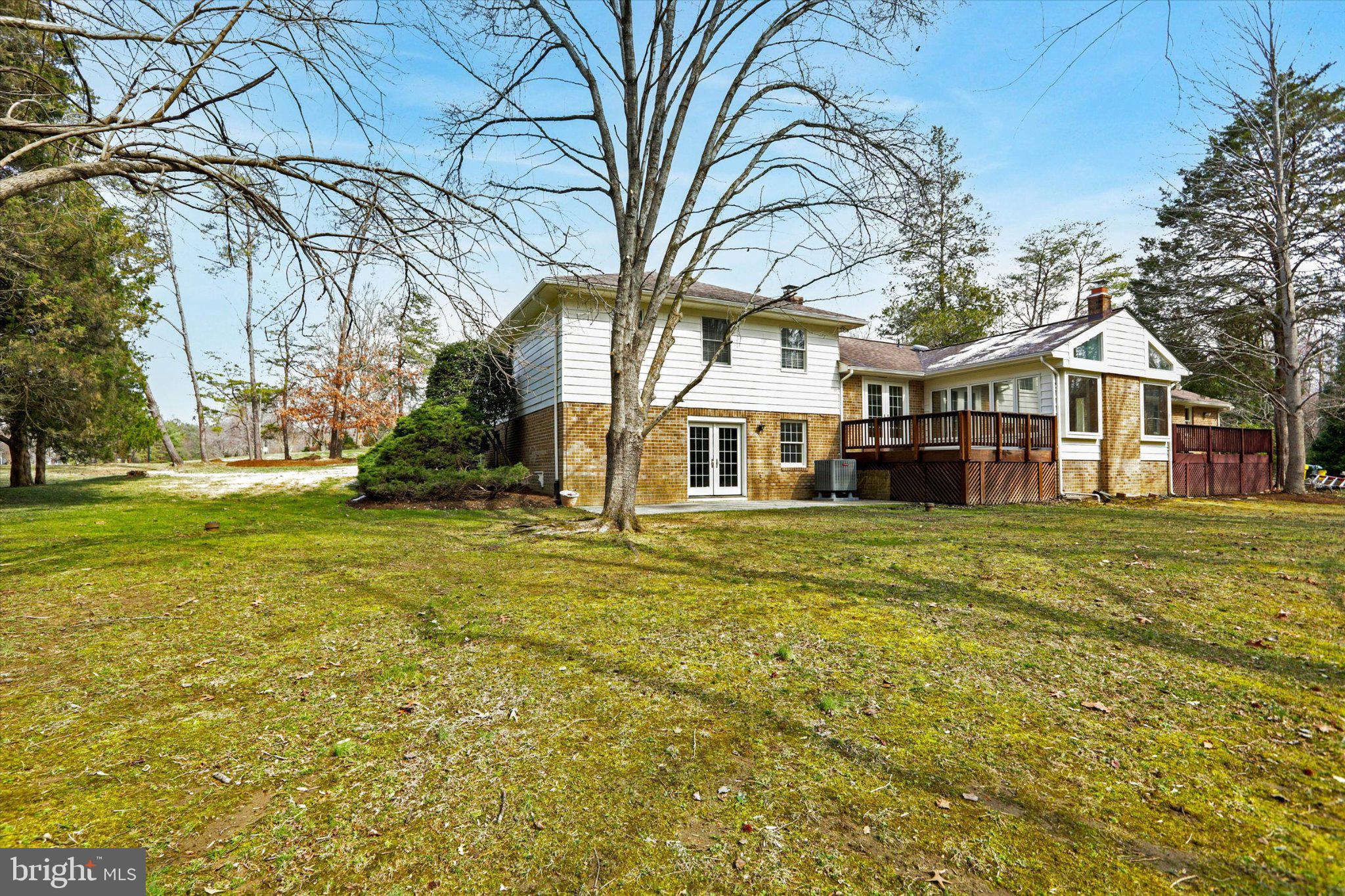 HARBOR HILLS - Residential