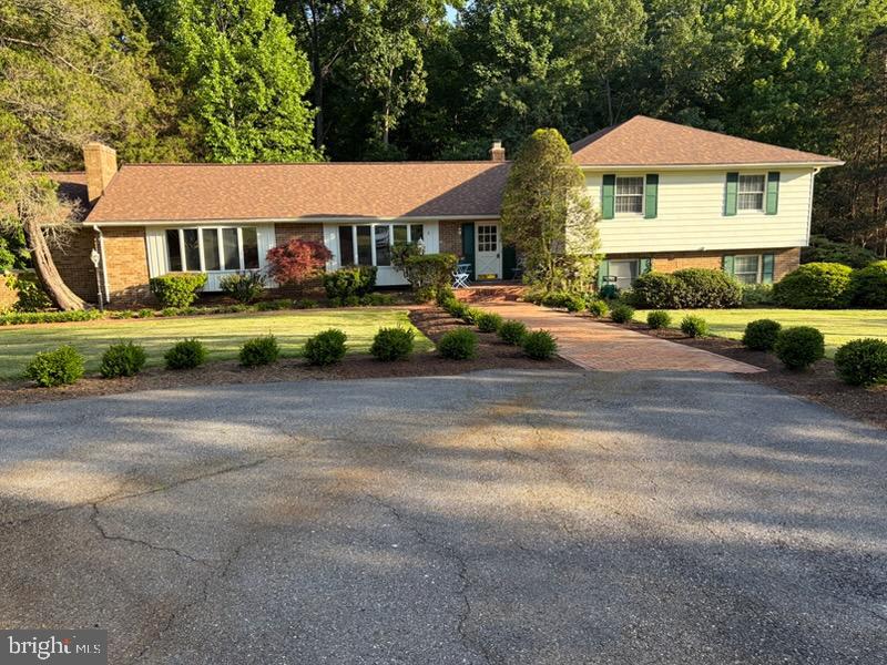 HARBOR HILLS - Residential