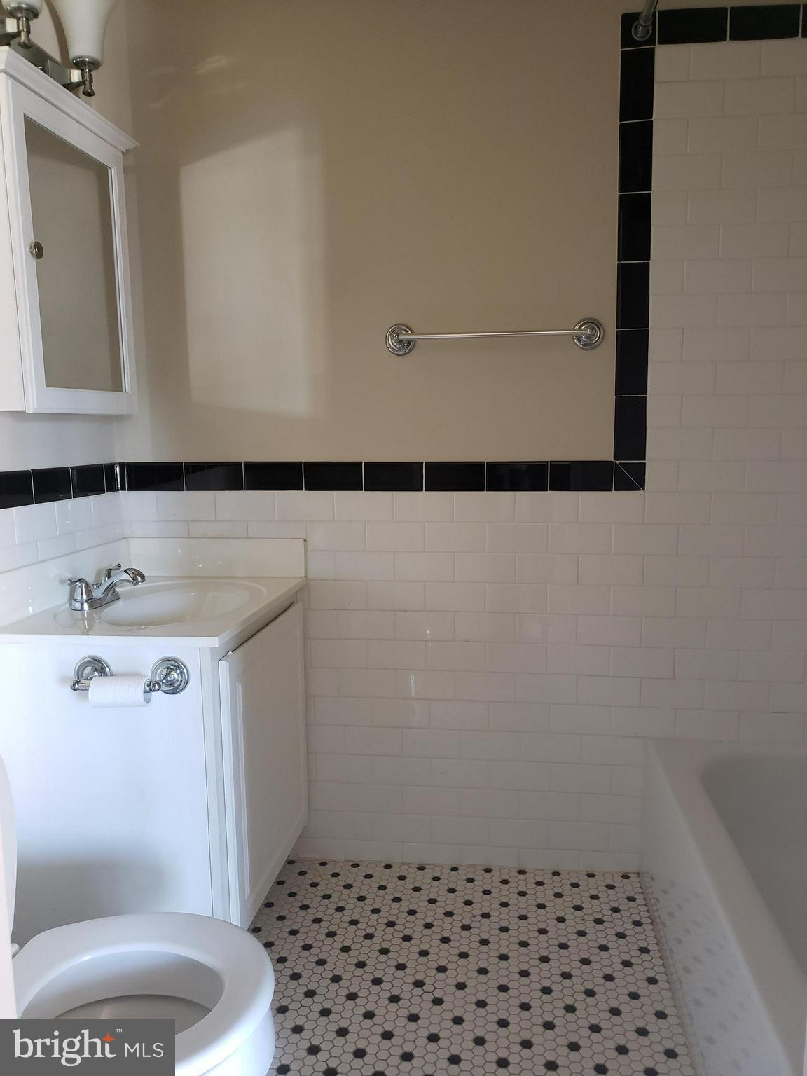 WESTWOOD COMMONS - Residential