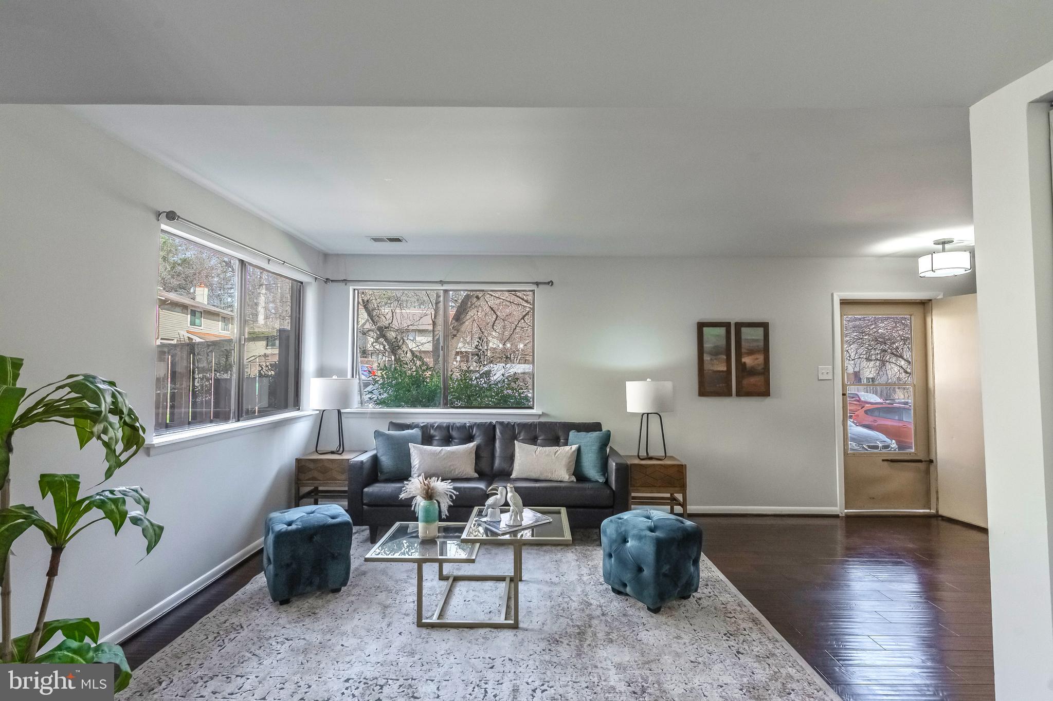 BURKE CENTRE - Residential