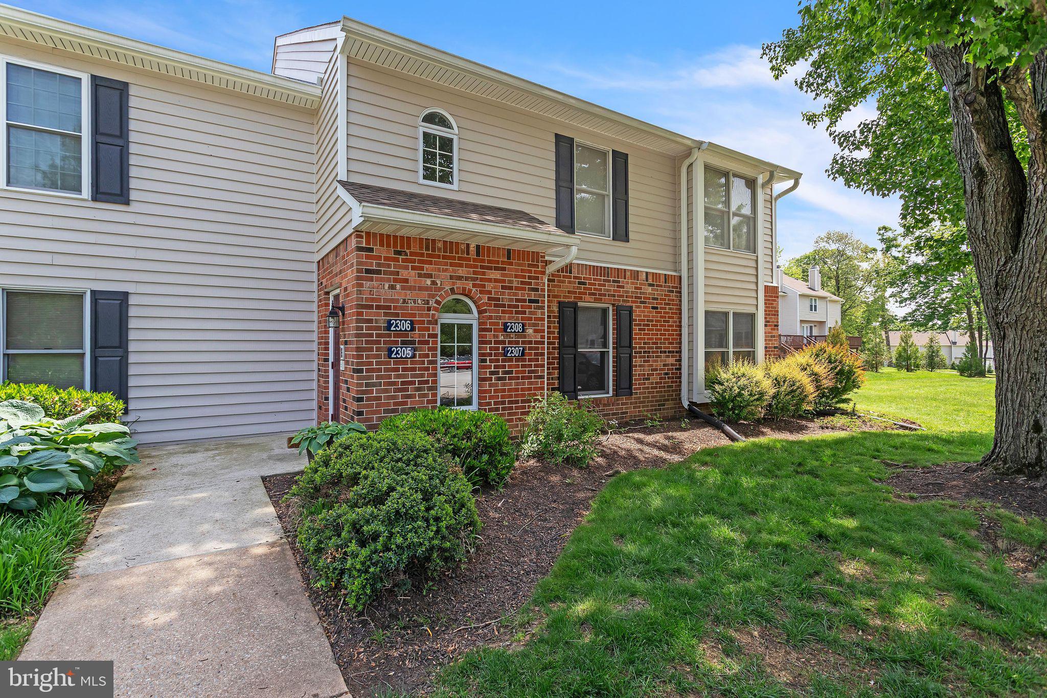 SPRINGHILL FARM - Residential
