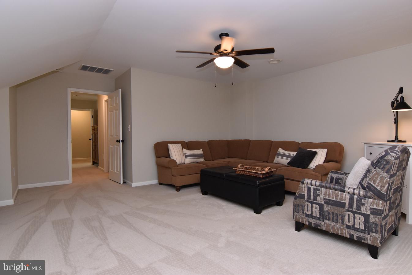 PILOTTOWN VILLAGE - Residential