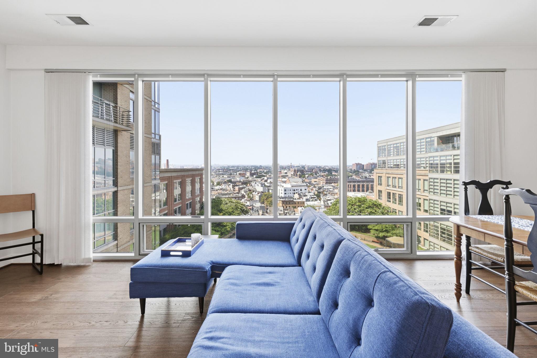 HARBOR EAST - Residential