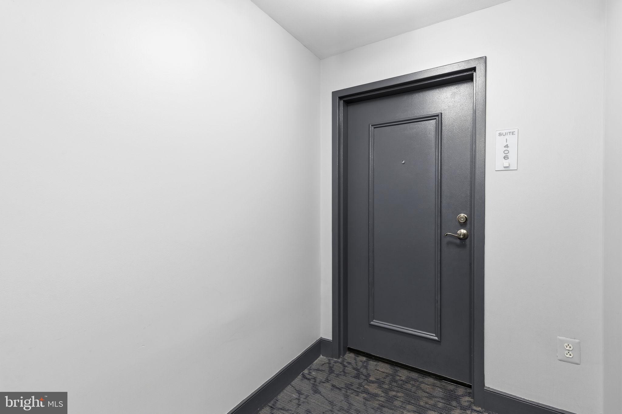 HARBOR EAST - Residential