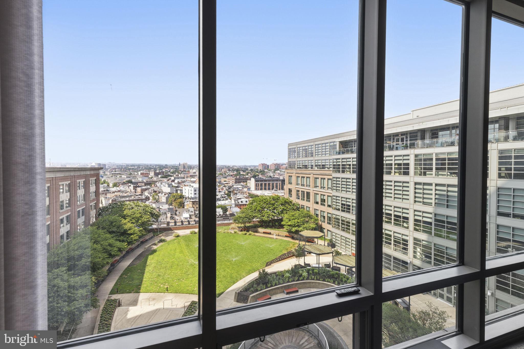 HARBOR EAST - Residential