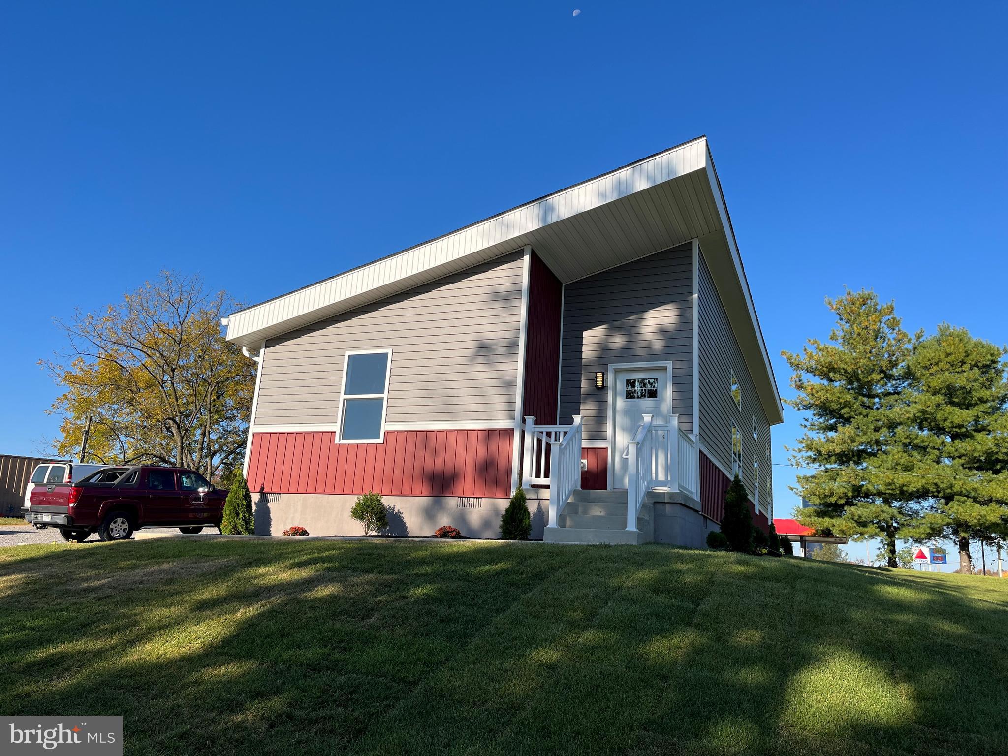 FOX GLEN - Residential