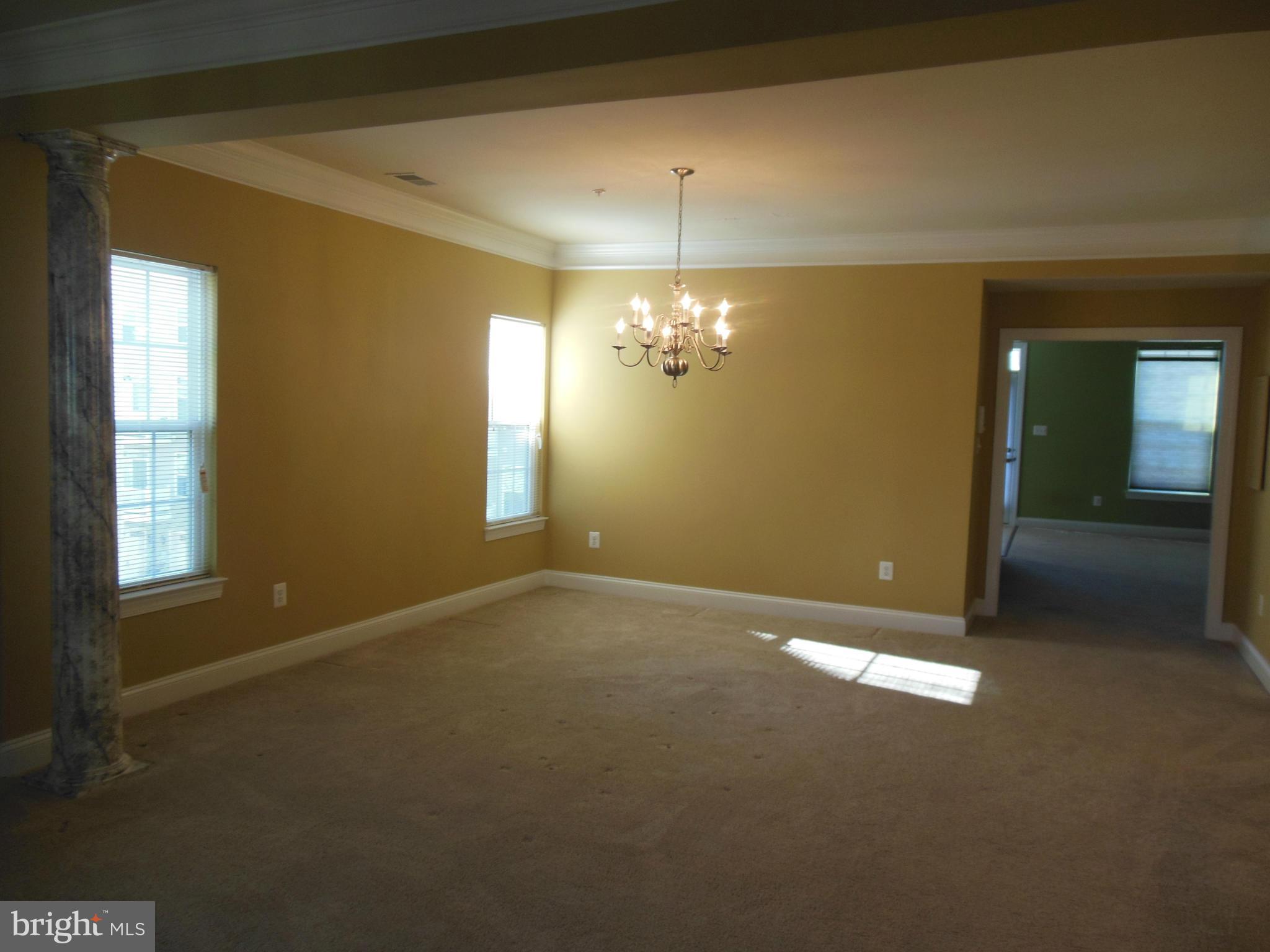 RED OAK CROSSING - Residential Lease
