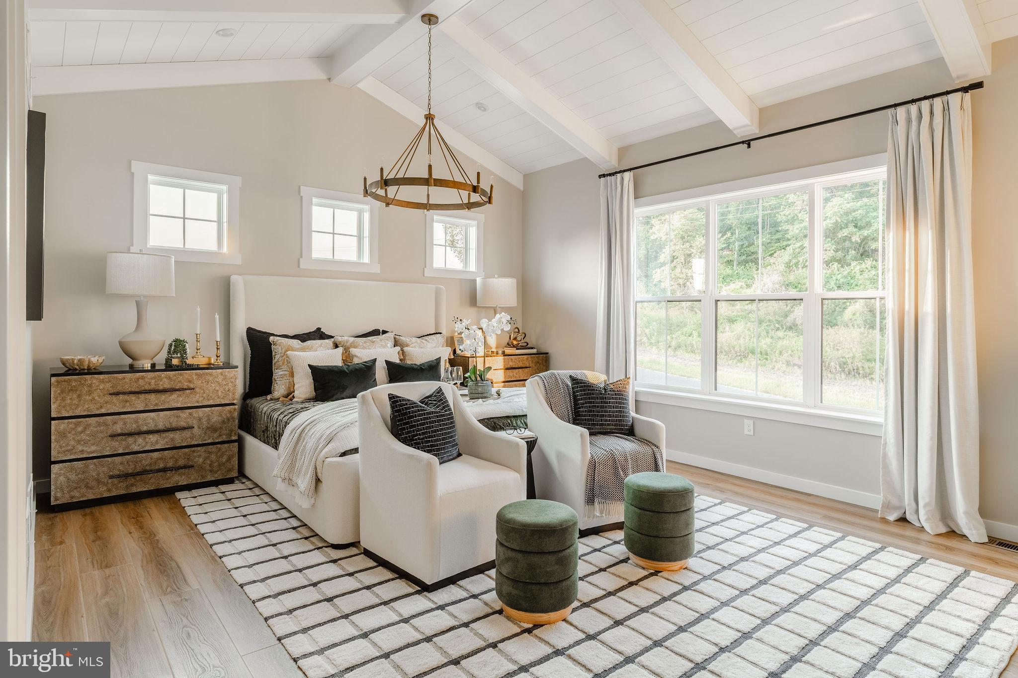 LEXINGTON POINTE - Residential