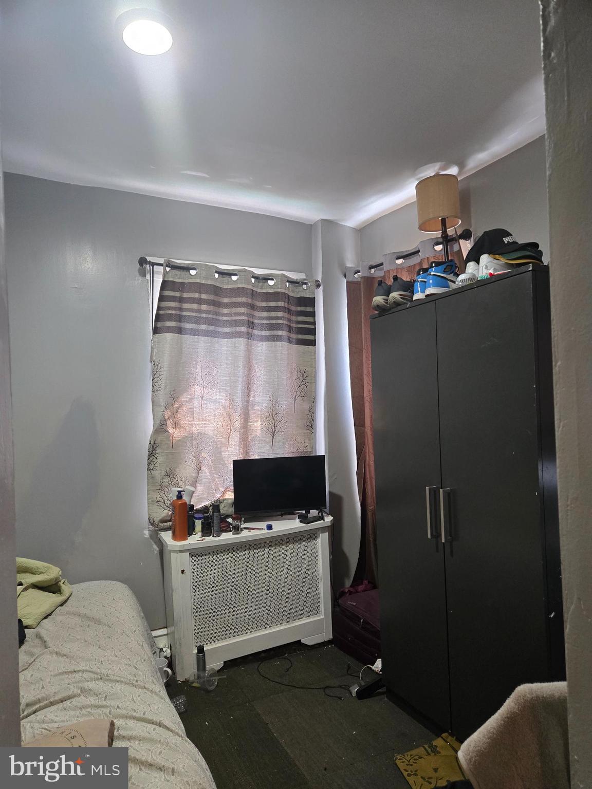 LOGAN - Residential