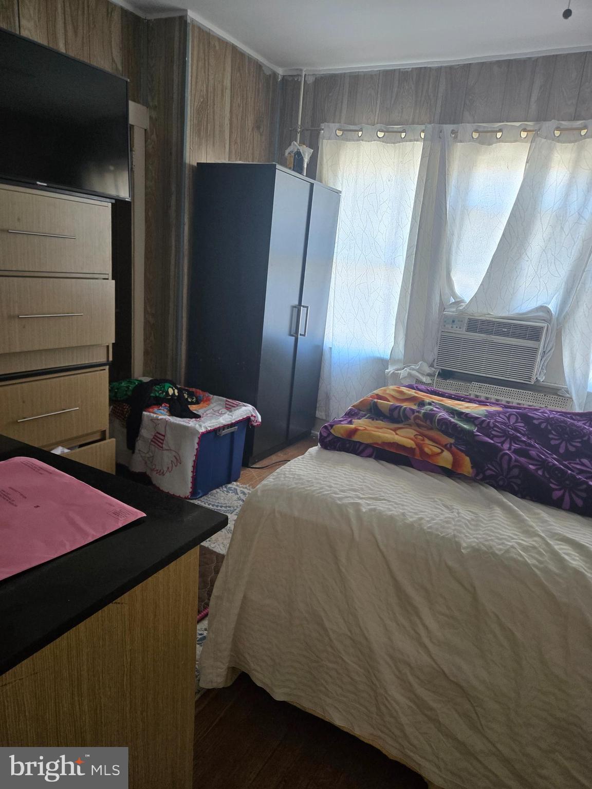 LOGAN - Residential