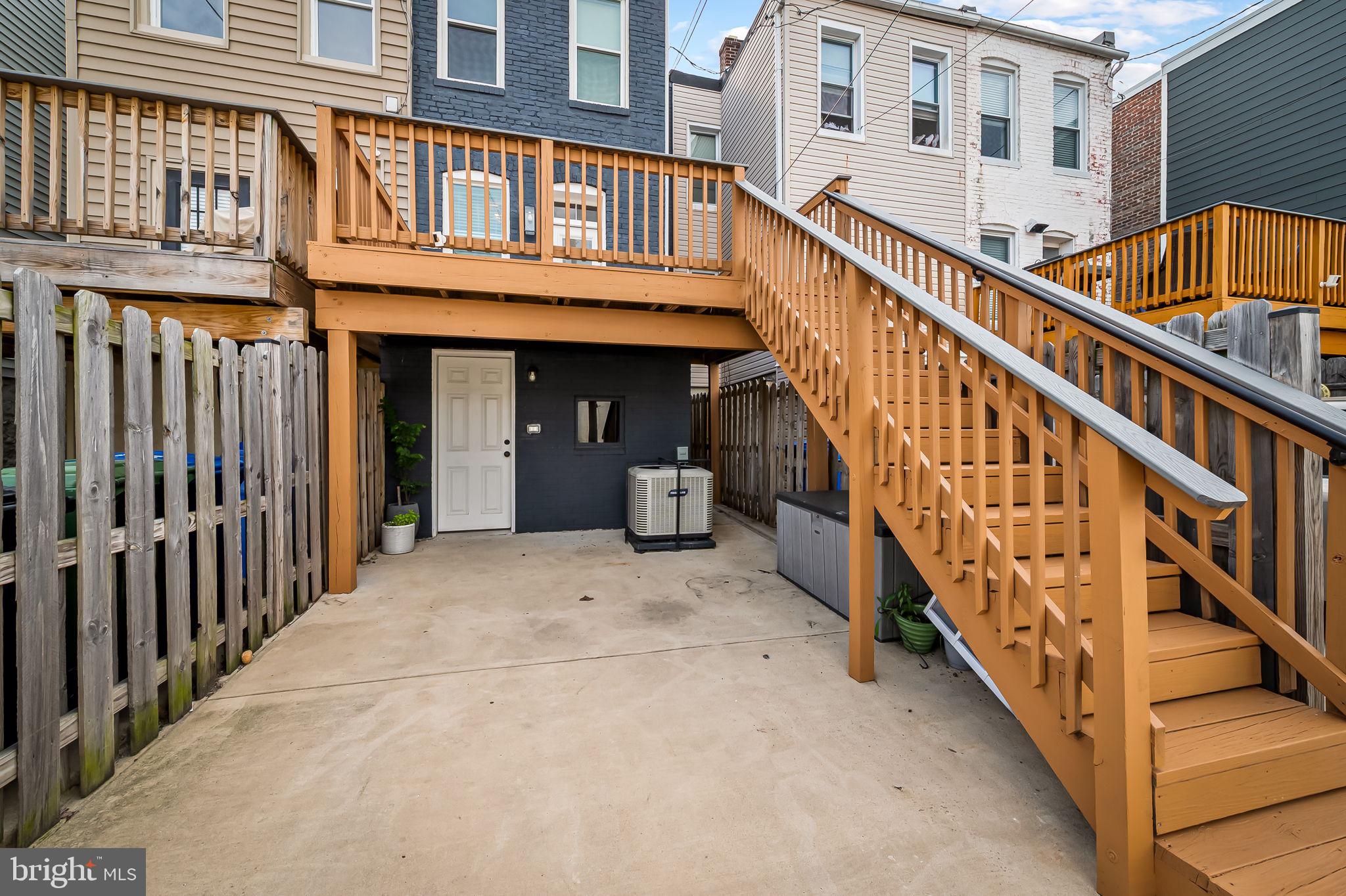 BREWERS HILL - Residential