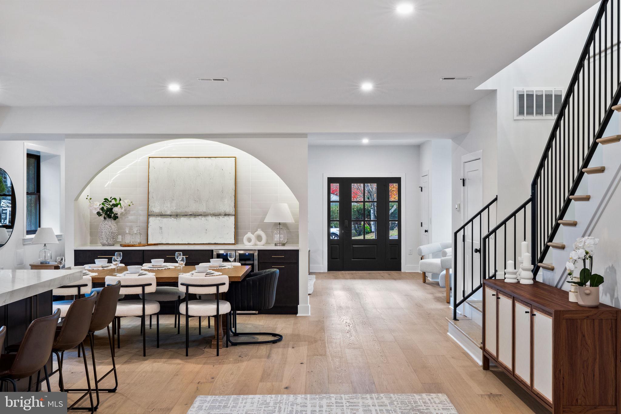 WOODMERE - Residential