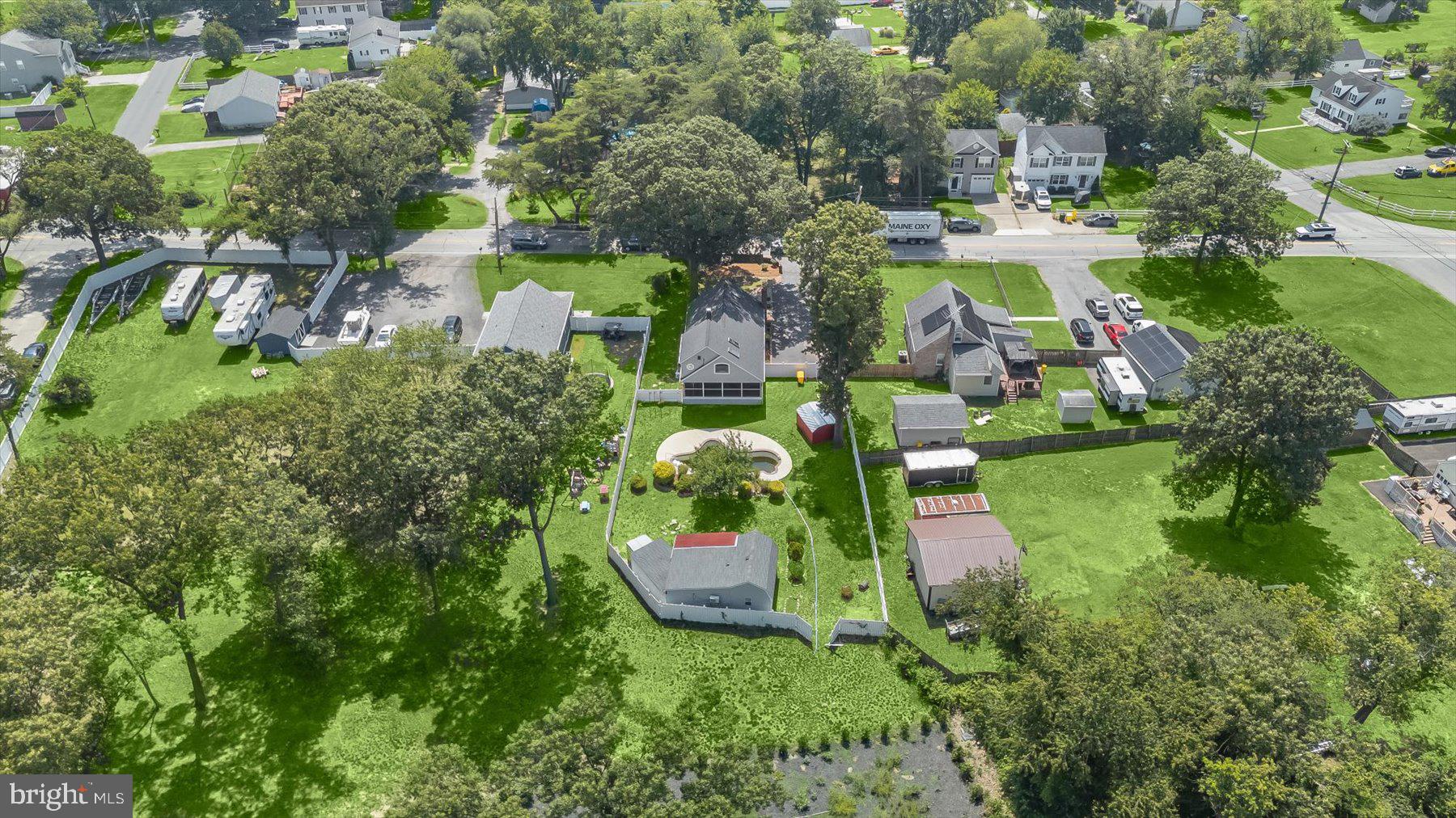 SHORELAND - Residential