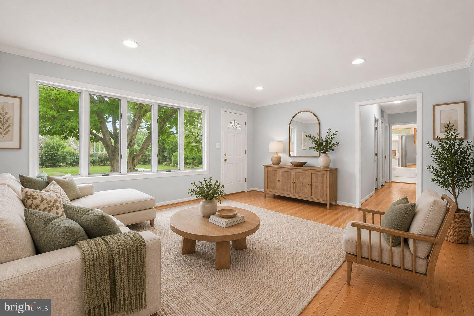 WOODWIND - Residential