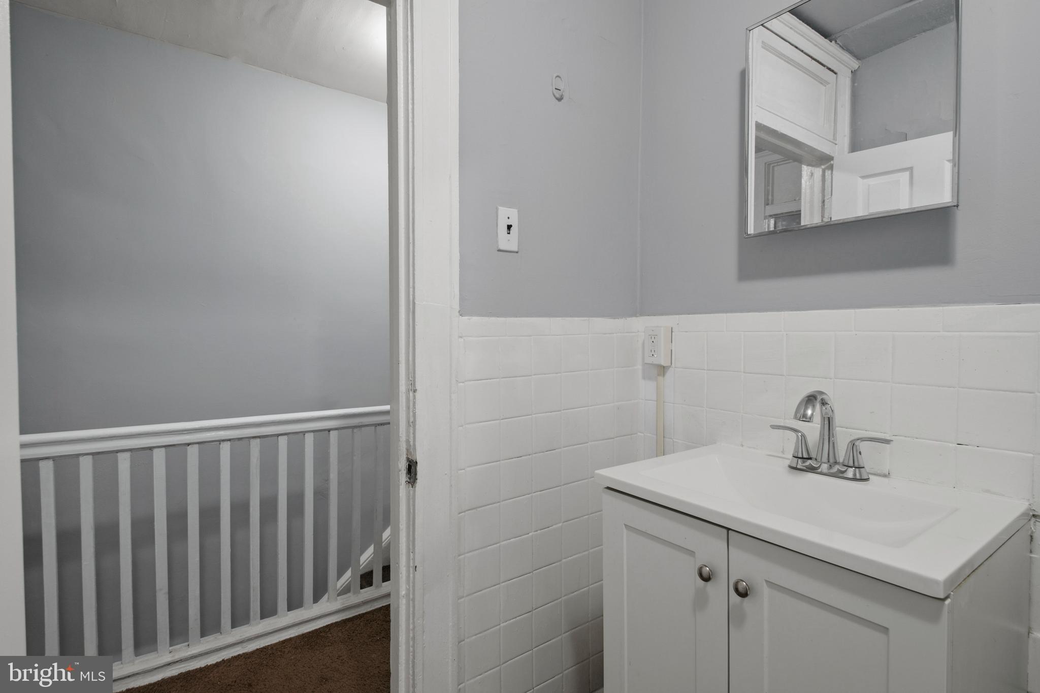 EAST BALTIMORE MIDWAY - Residential