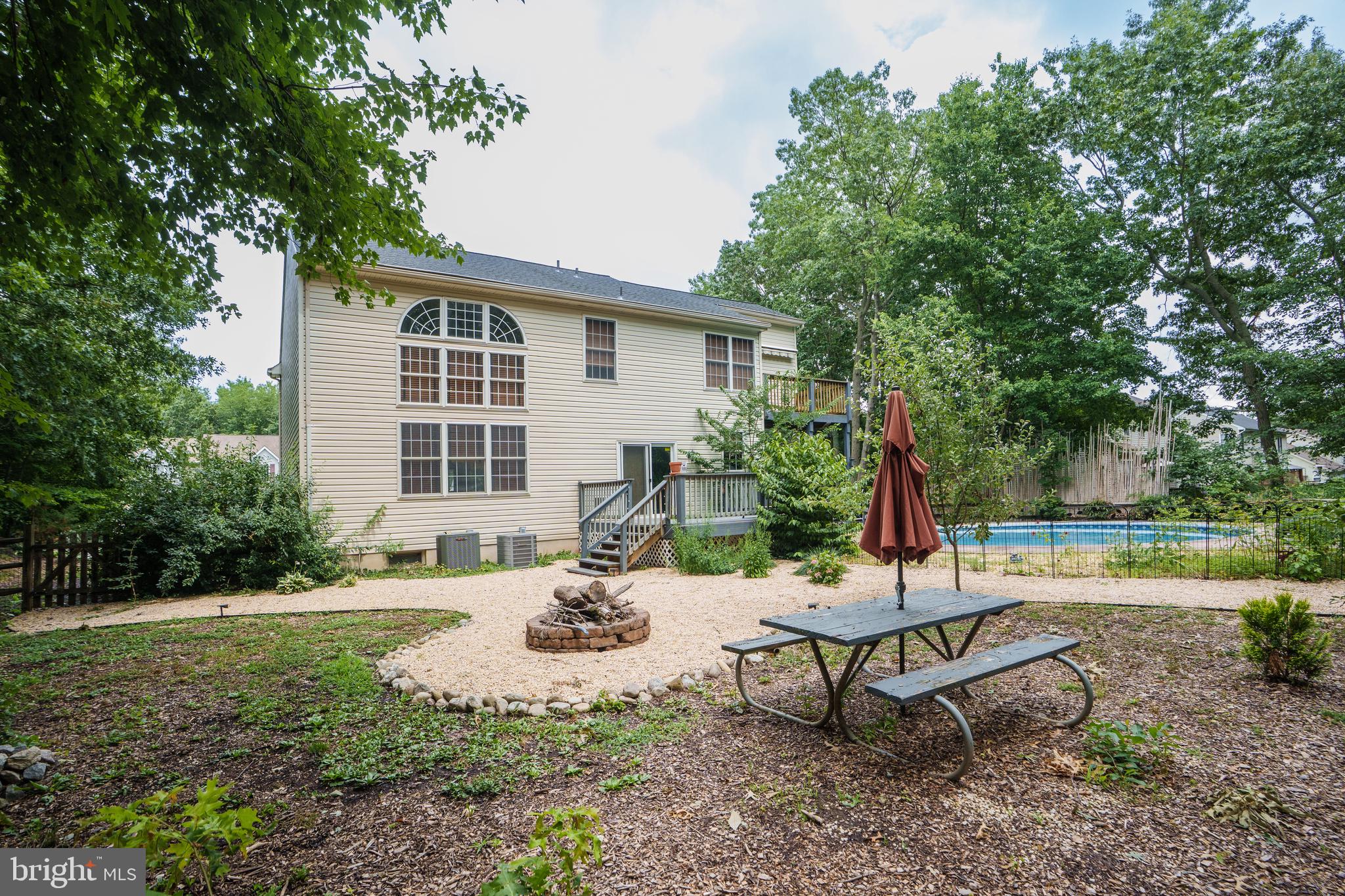 WHITAKER WOODS - Residential