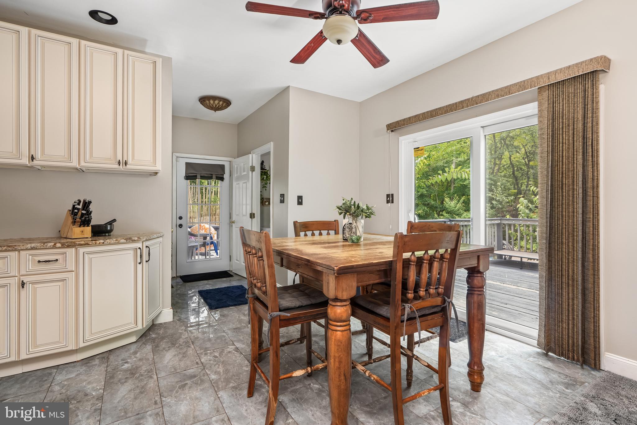 WHITAKER WOODS - Residential