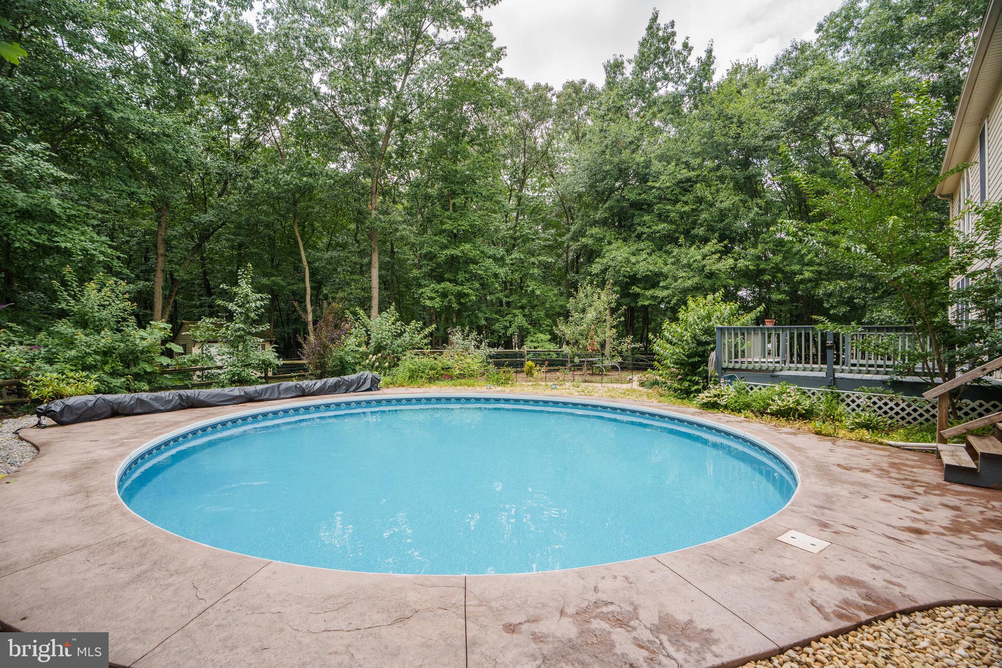 WHITAKER WOODS - Residential