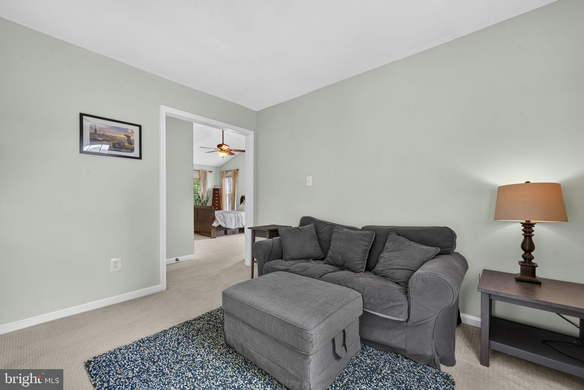 POTOMAC LAKES - Residential