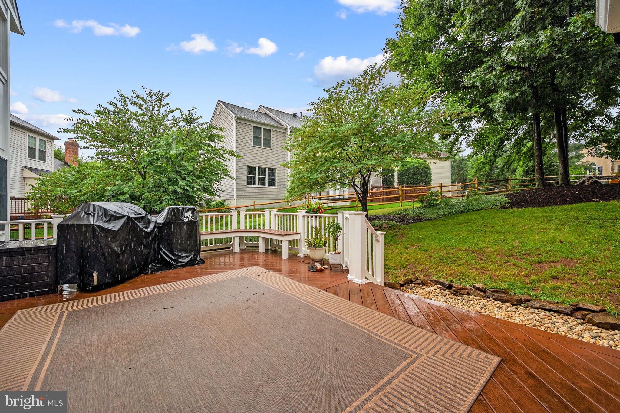 POTOMAC LAKES - Residential