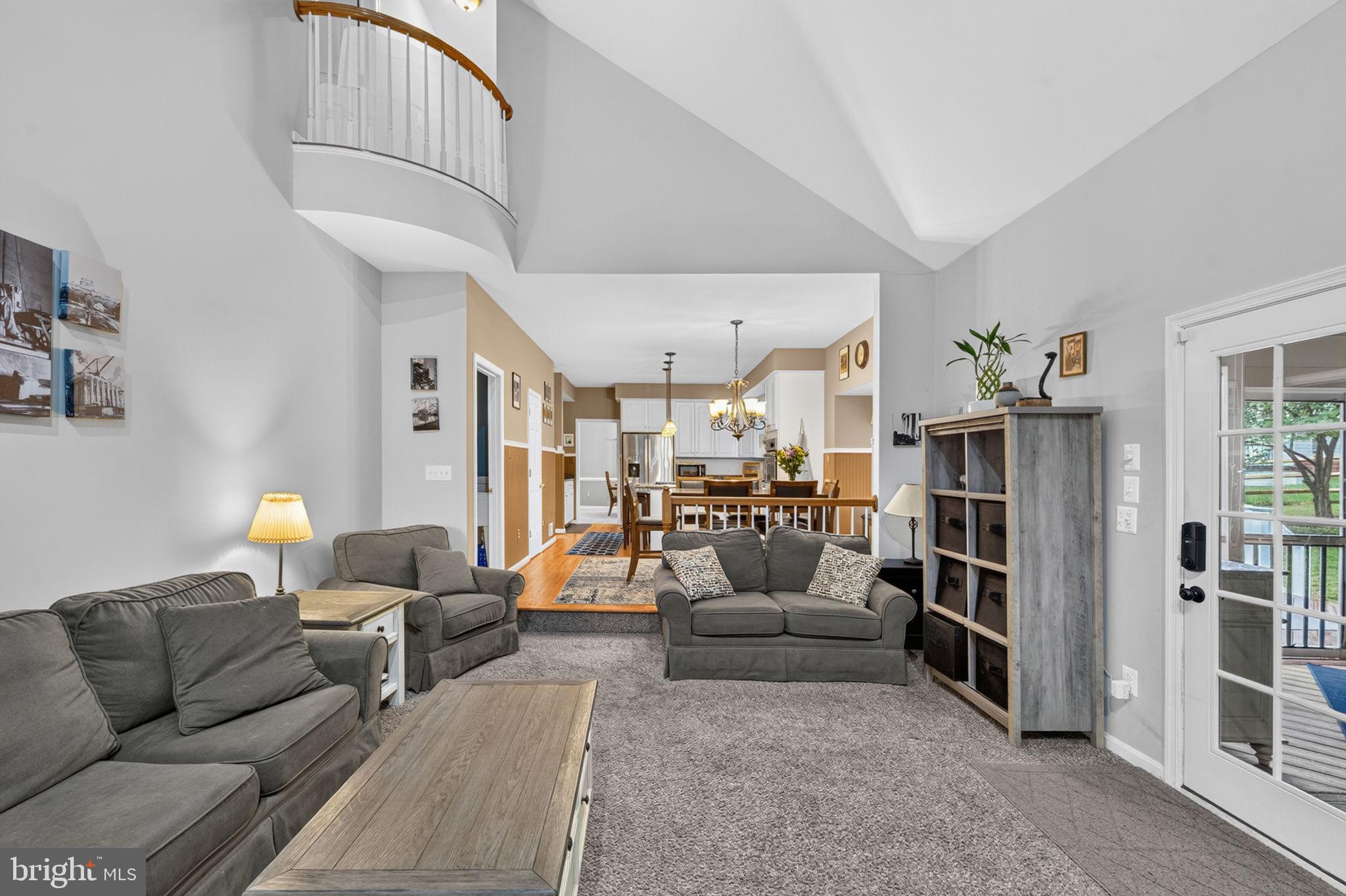 POTOMAC LAKES - Residential