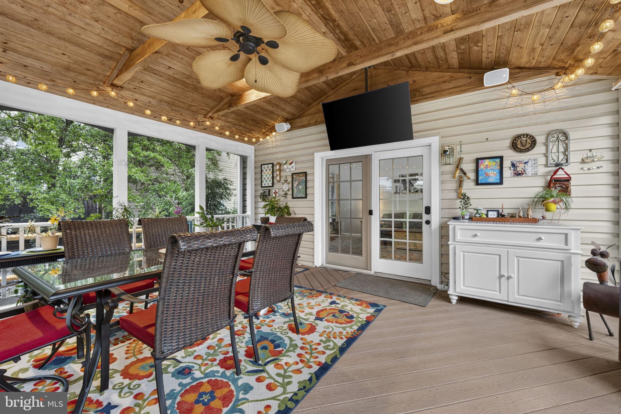 POTOMAC LAKES - Residential