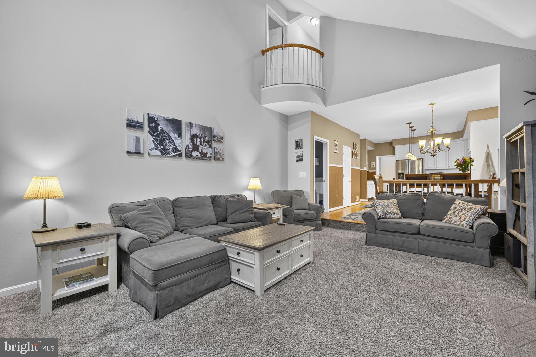 POTOMAC LAKES - Residential
