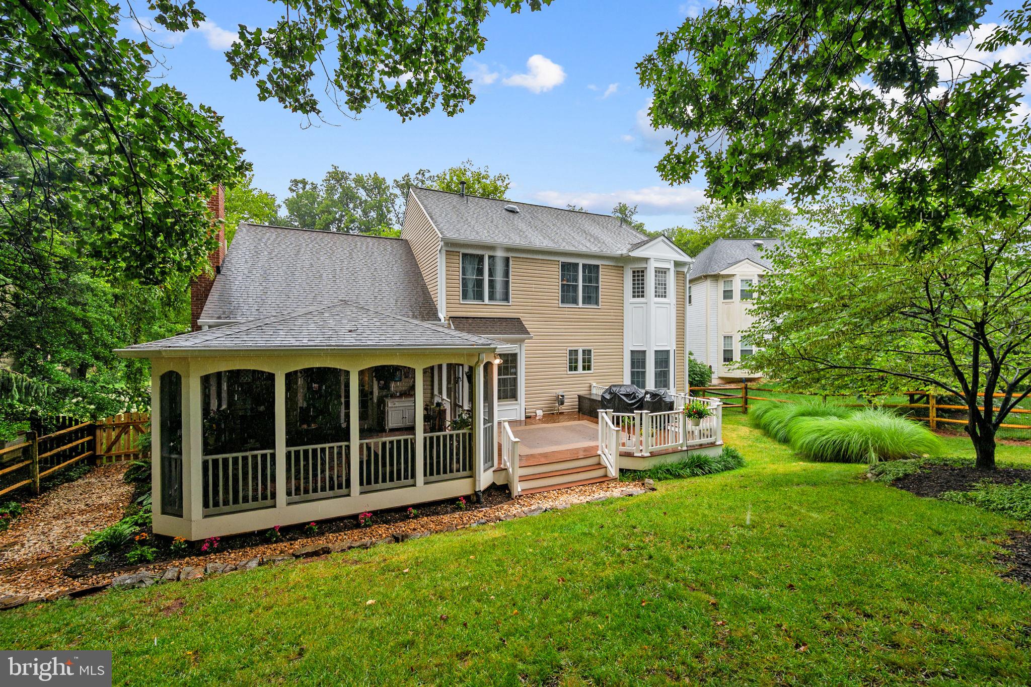 POTOMAC LAKES - Residential