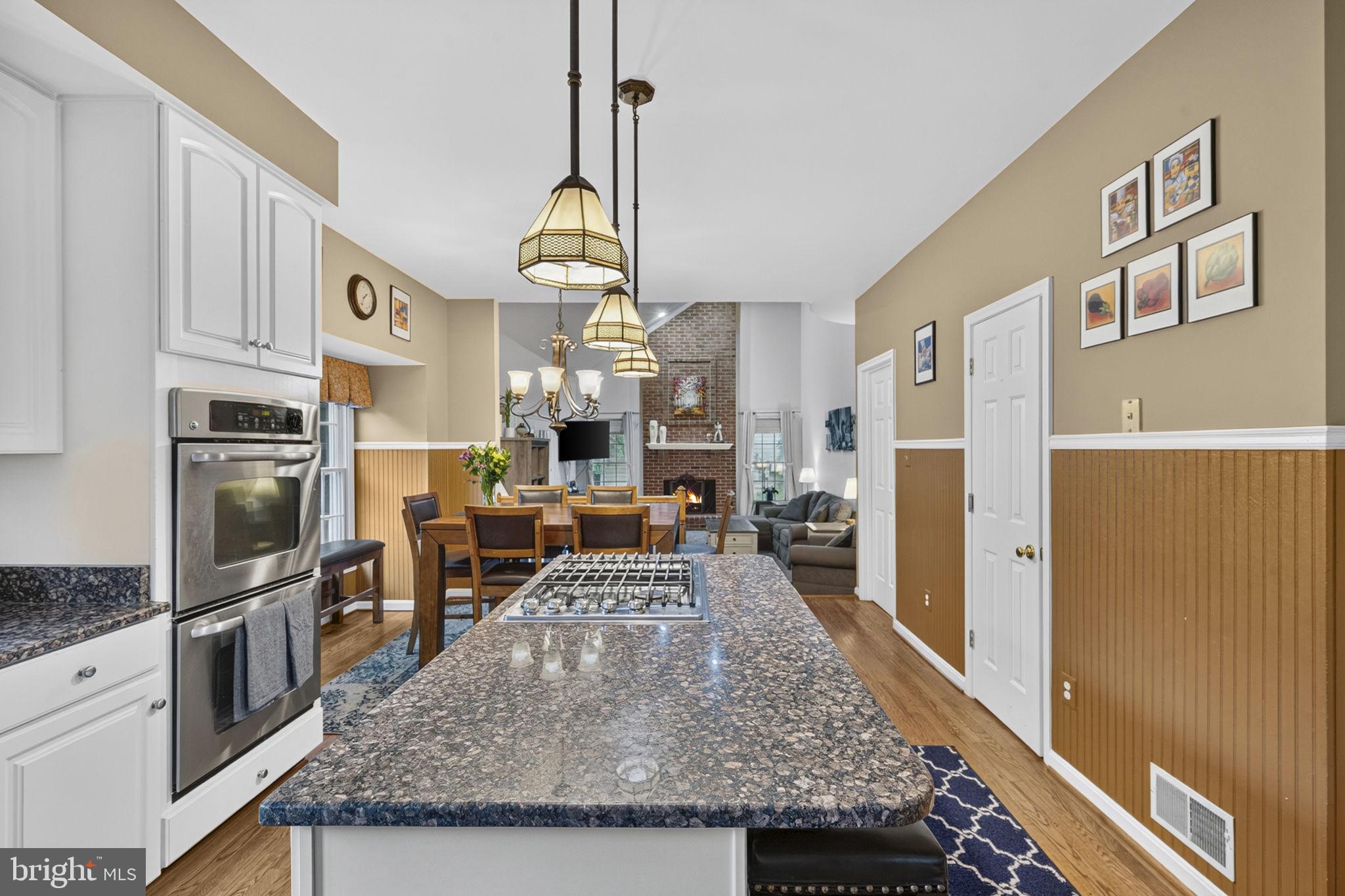 POTOMAC LAKES - Residential