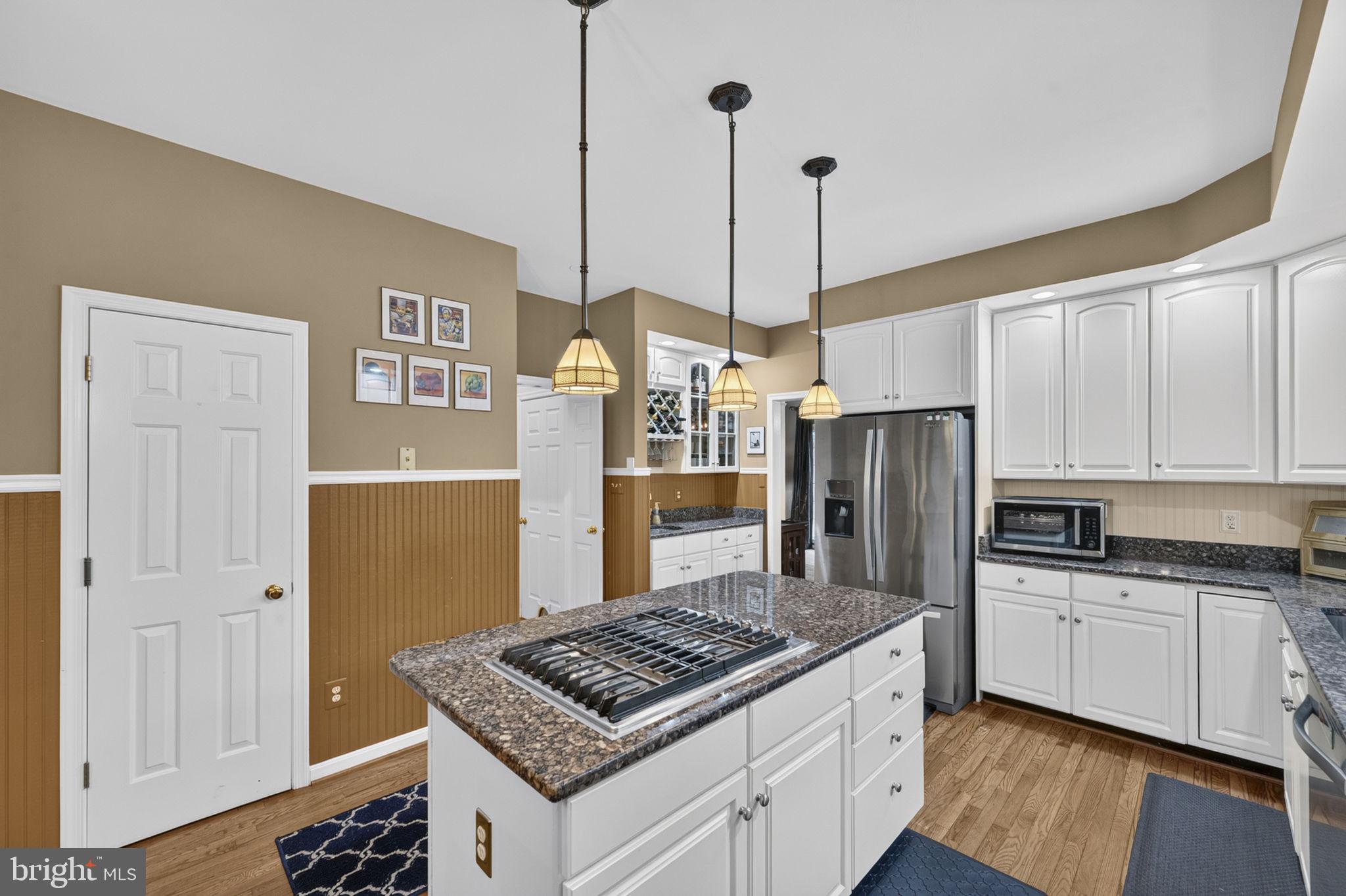 POTOMAC LAKES - Residential