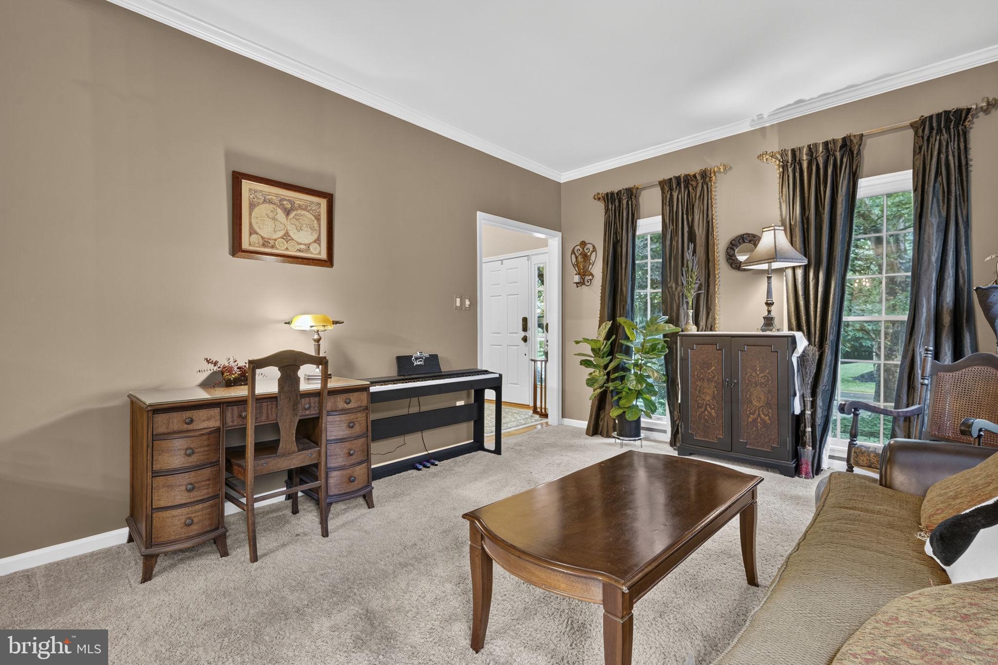 POTOMAC LAKES - Residential
