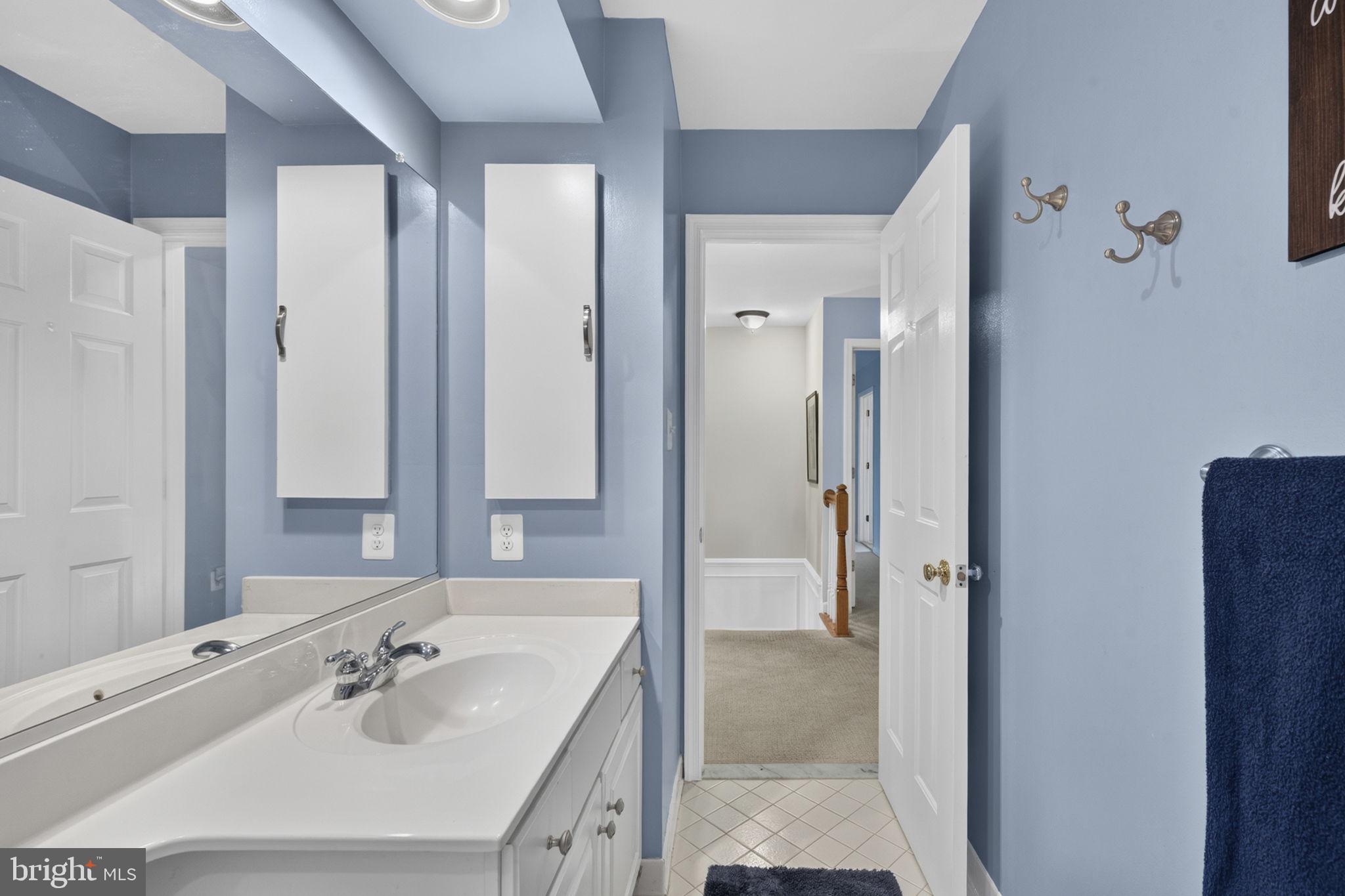 POTOMAC LAKES - Residential