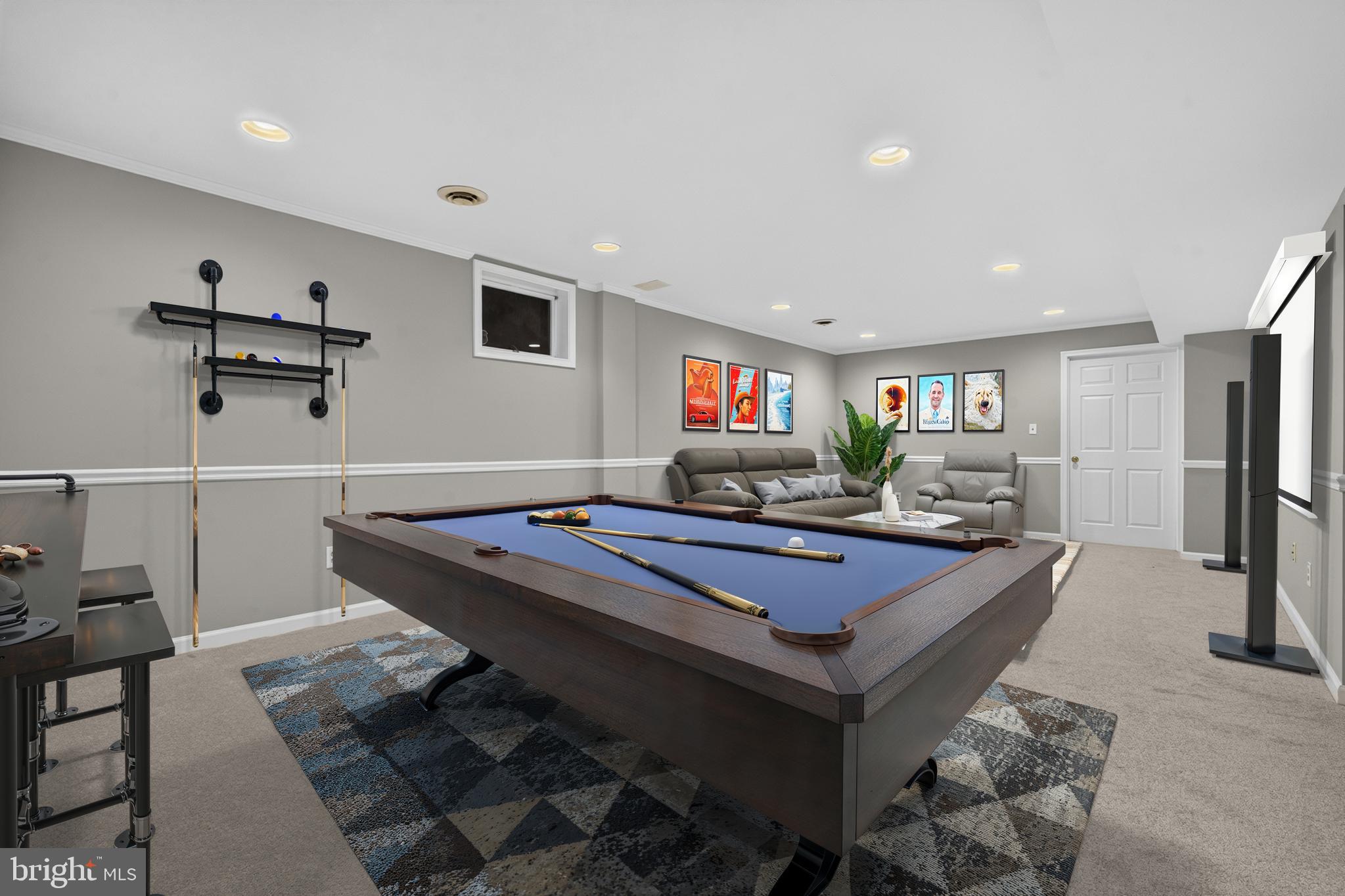 POTOMAC LAKES - Residential