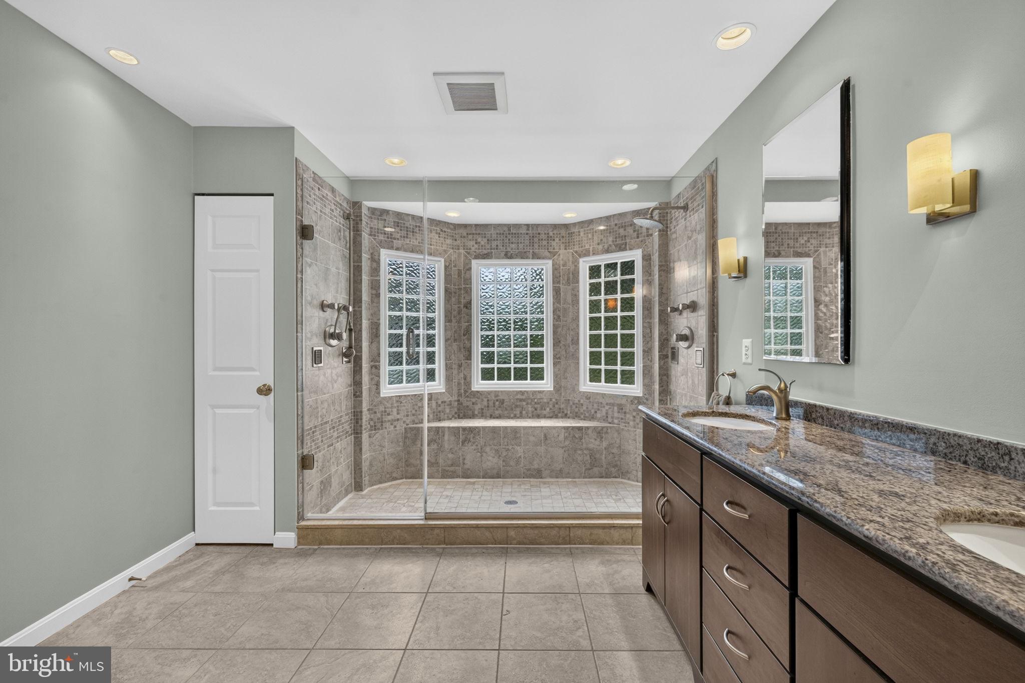 POTOMAC LAKES - Residential