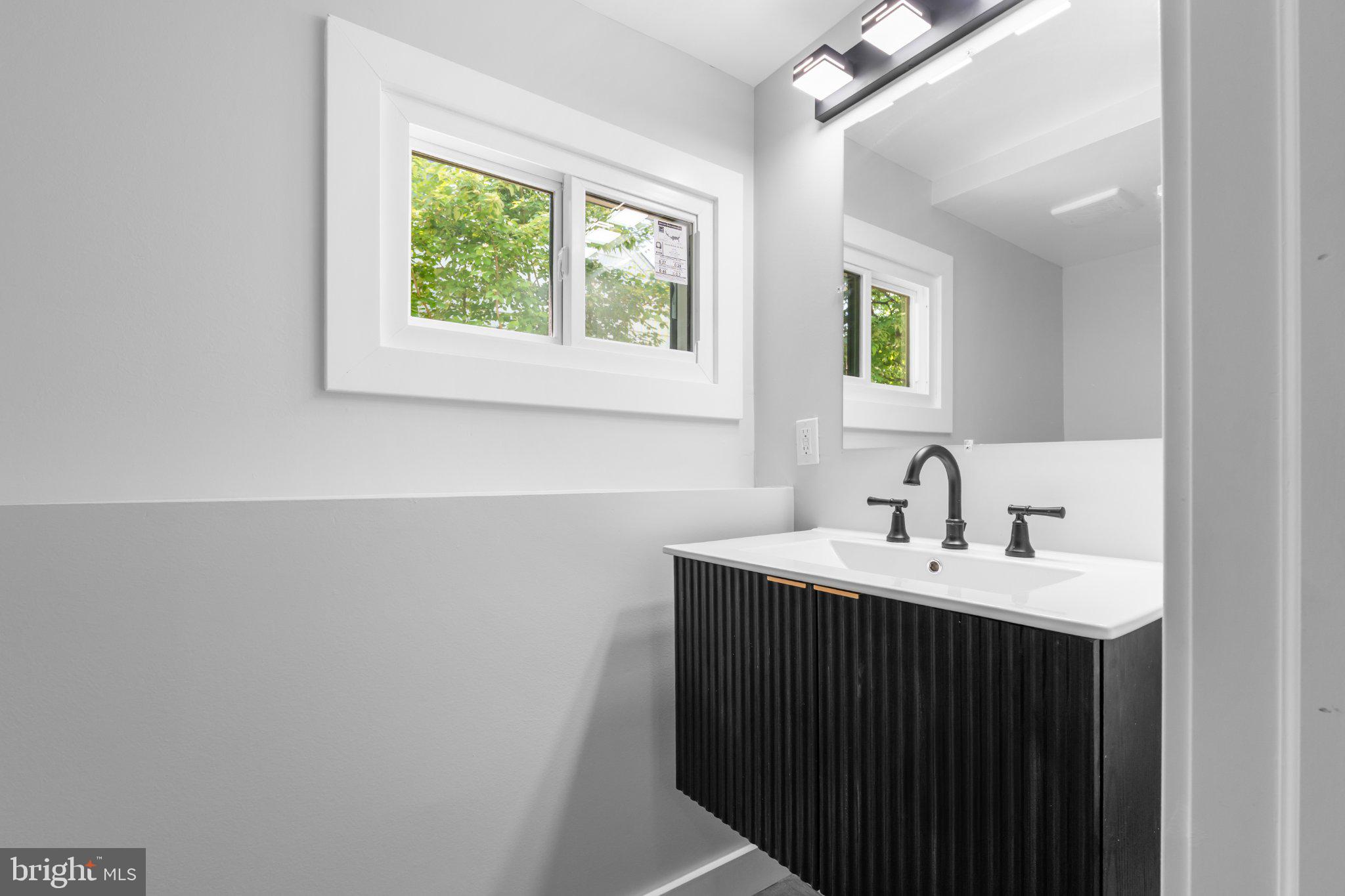 ASPEN HILL - Residential