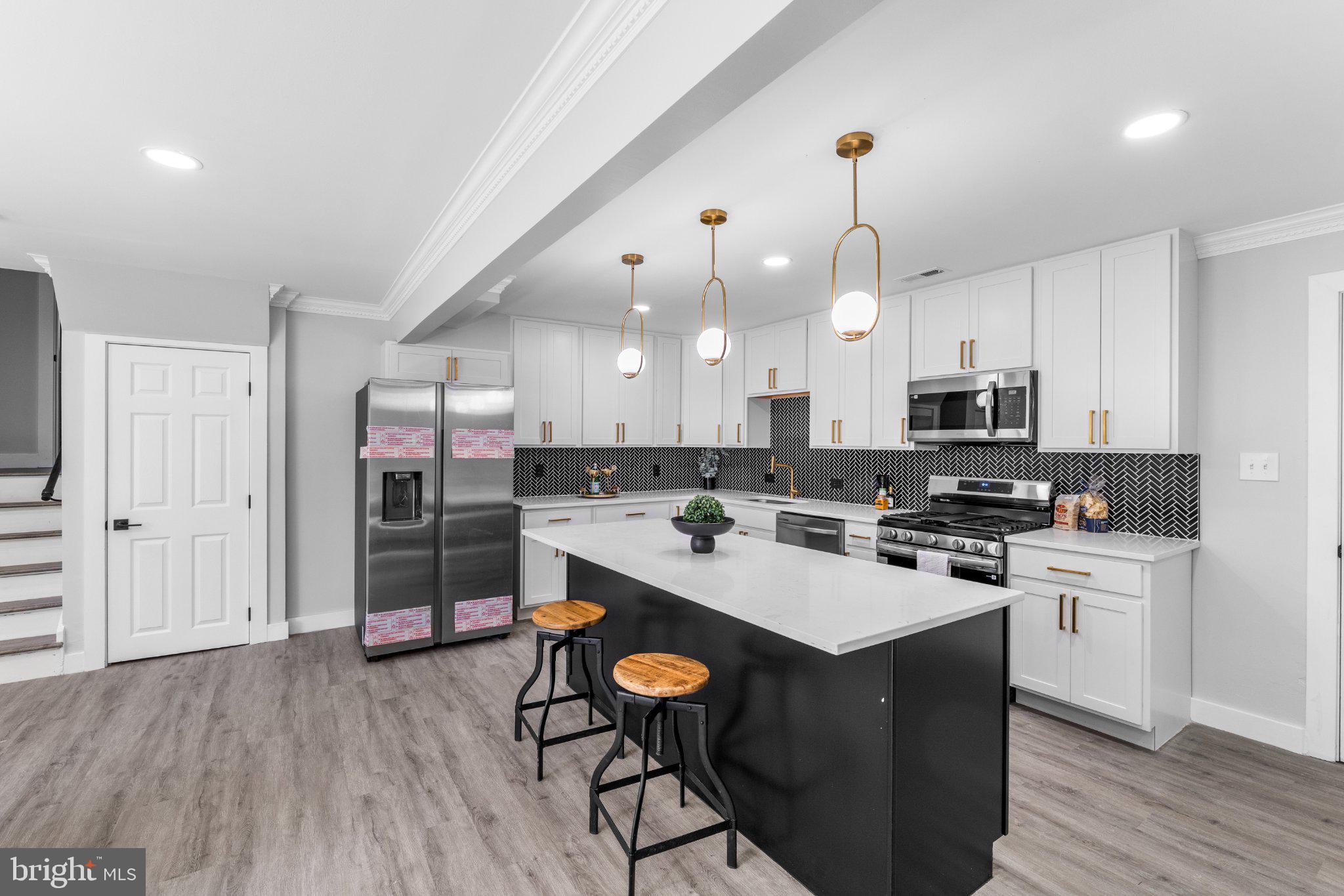 ASPEN HILL - Residential