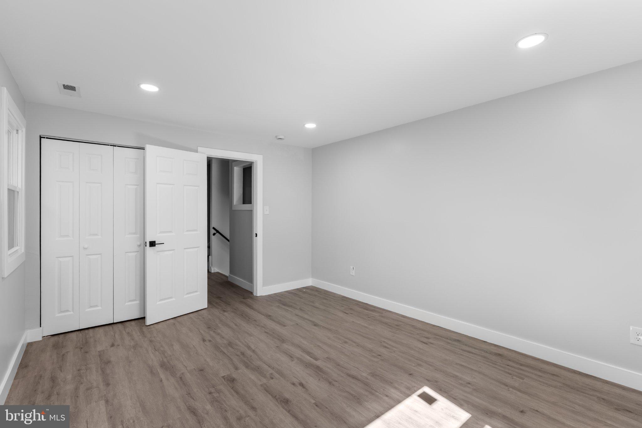 ASPEN HILL - Residential