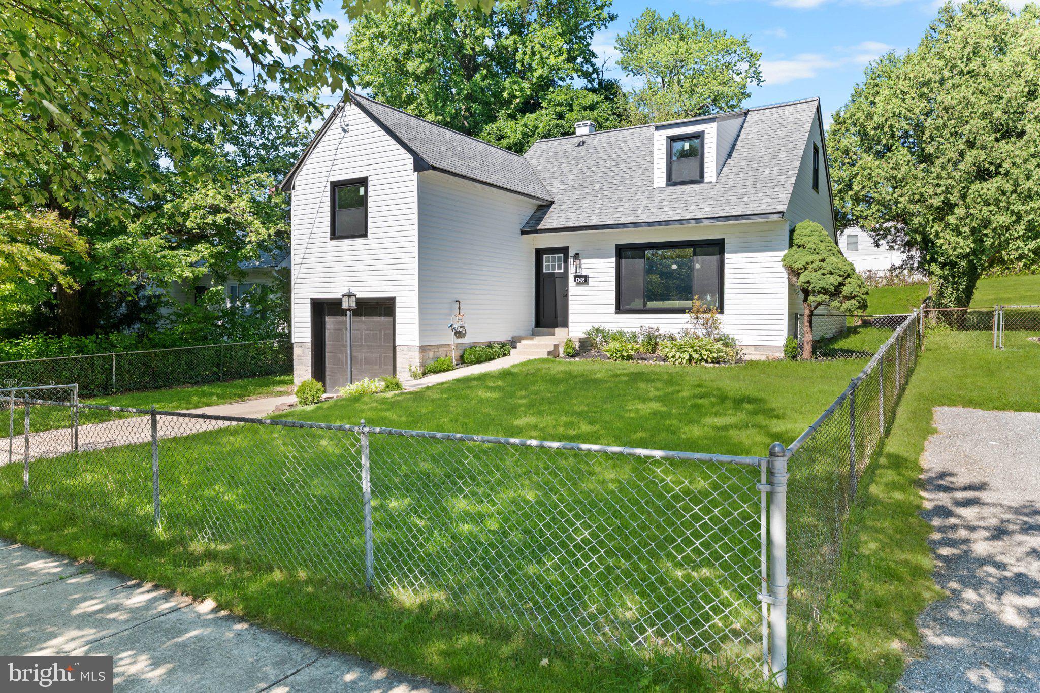 ASPEN HILL - Residential