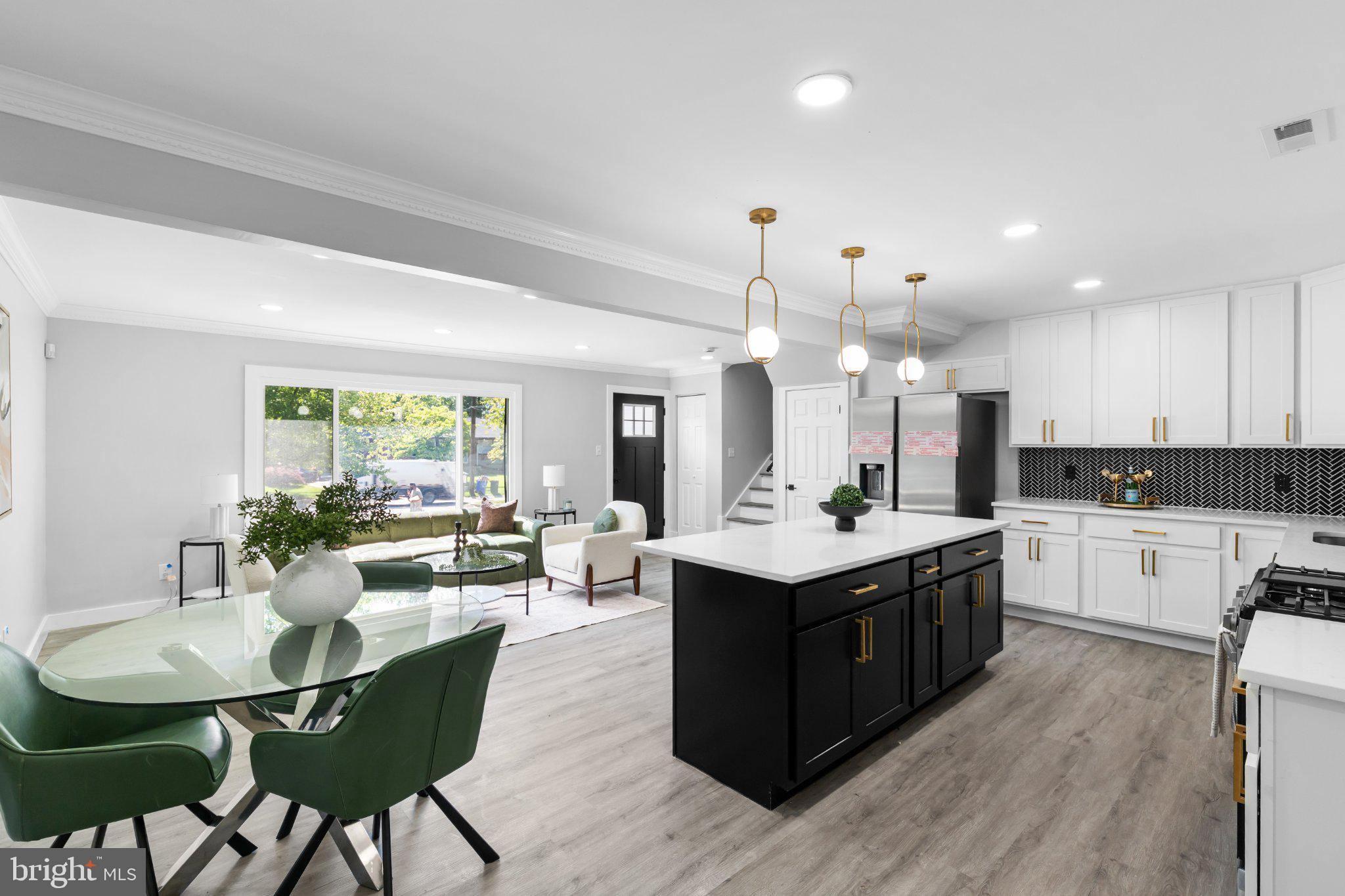 ASPEN HILL - Residential