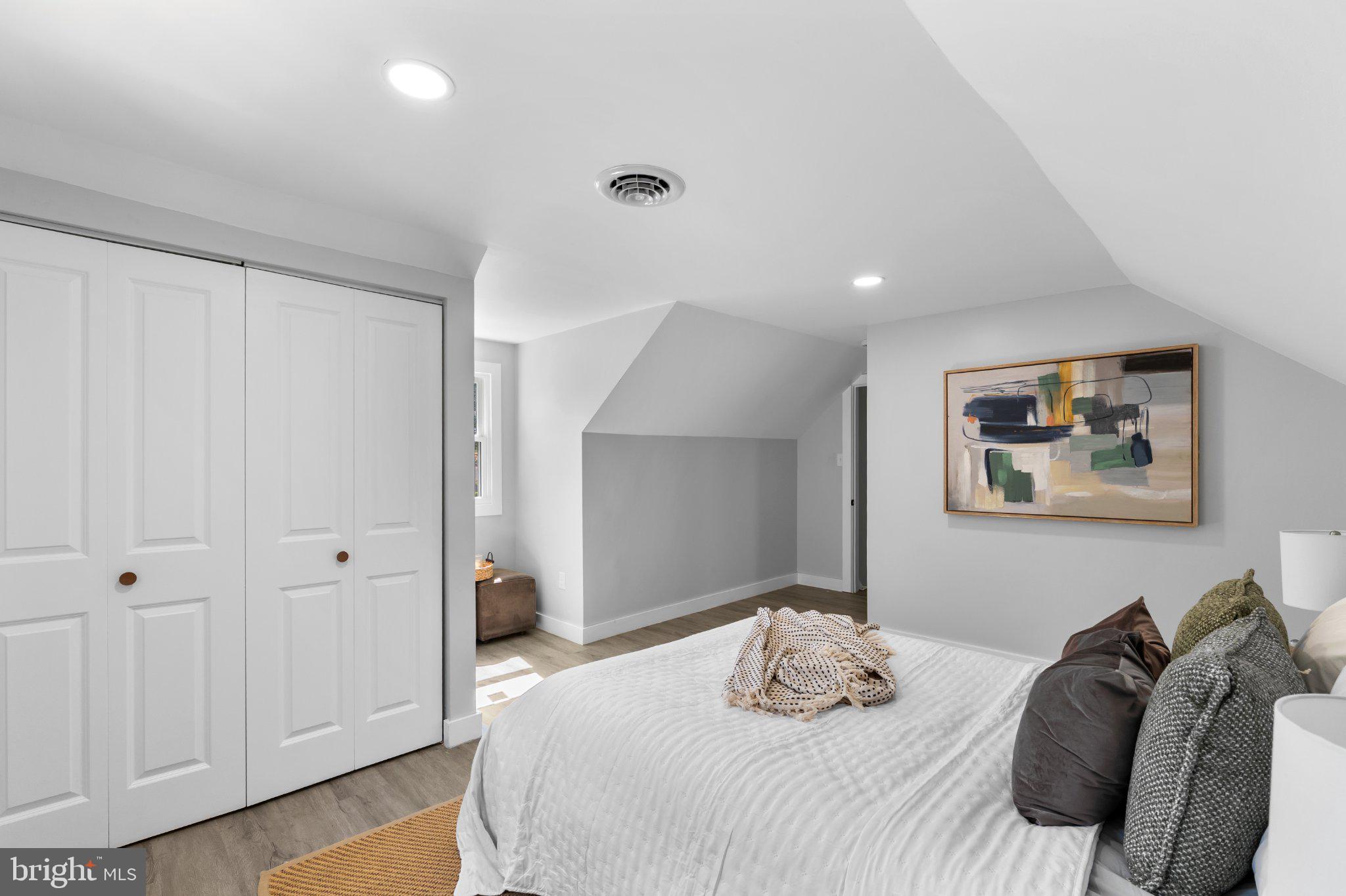 ASPEN HILL - Residential