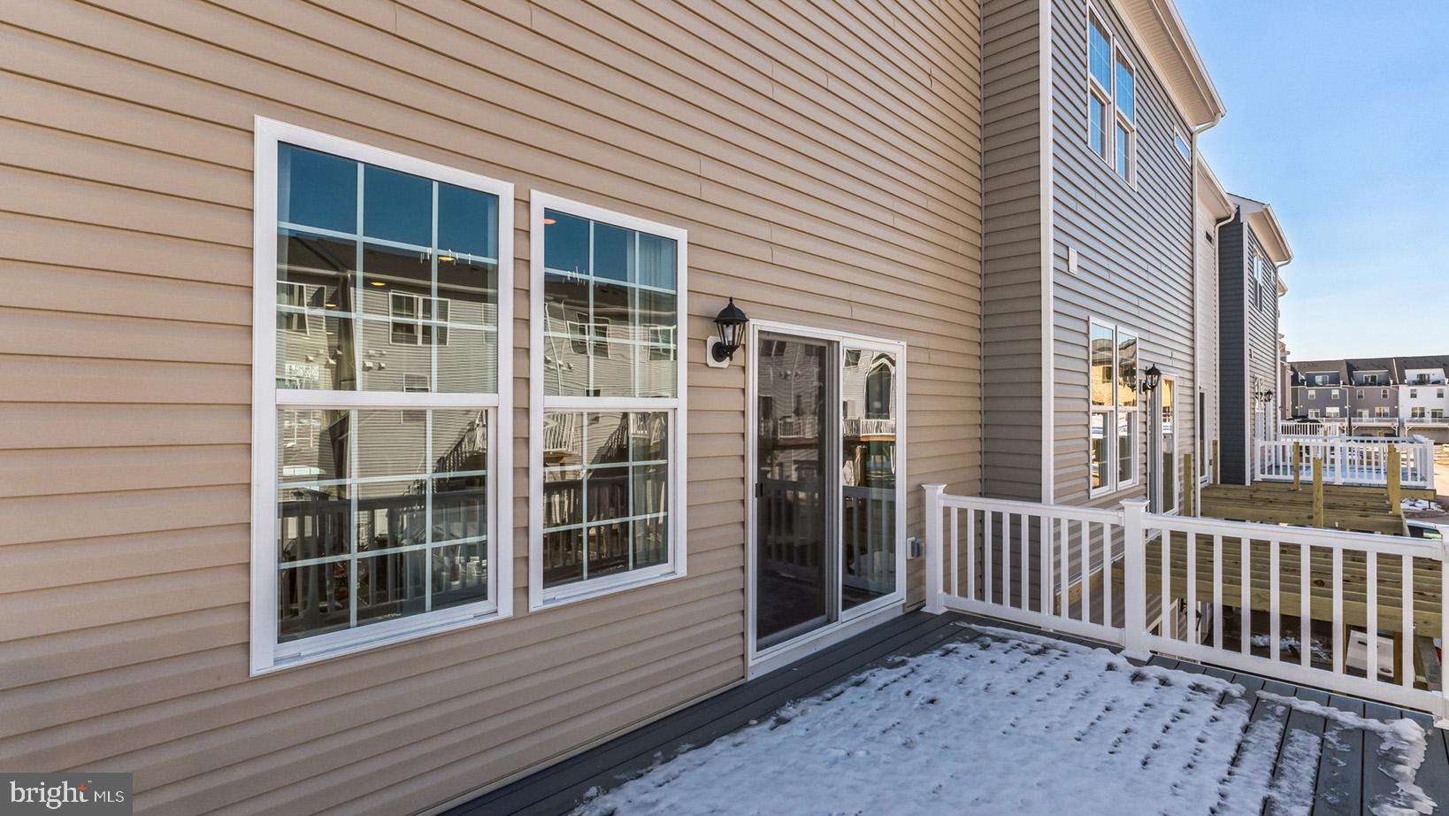 STEELPOINTE - Residential