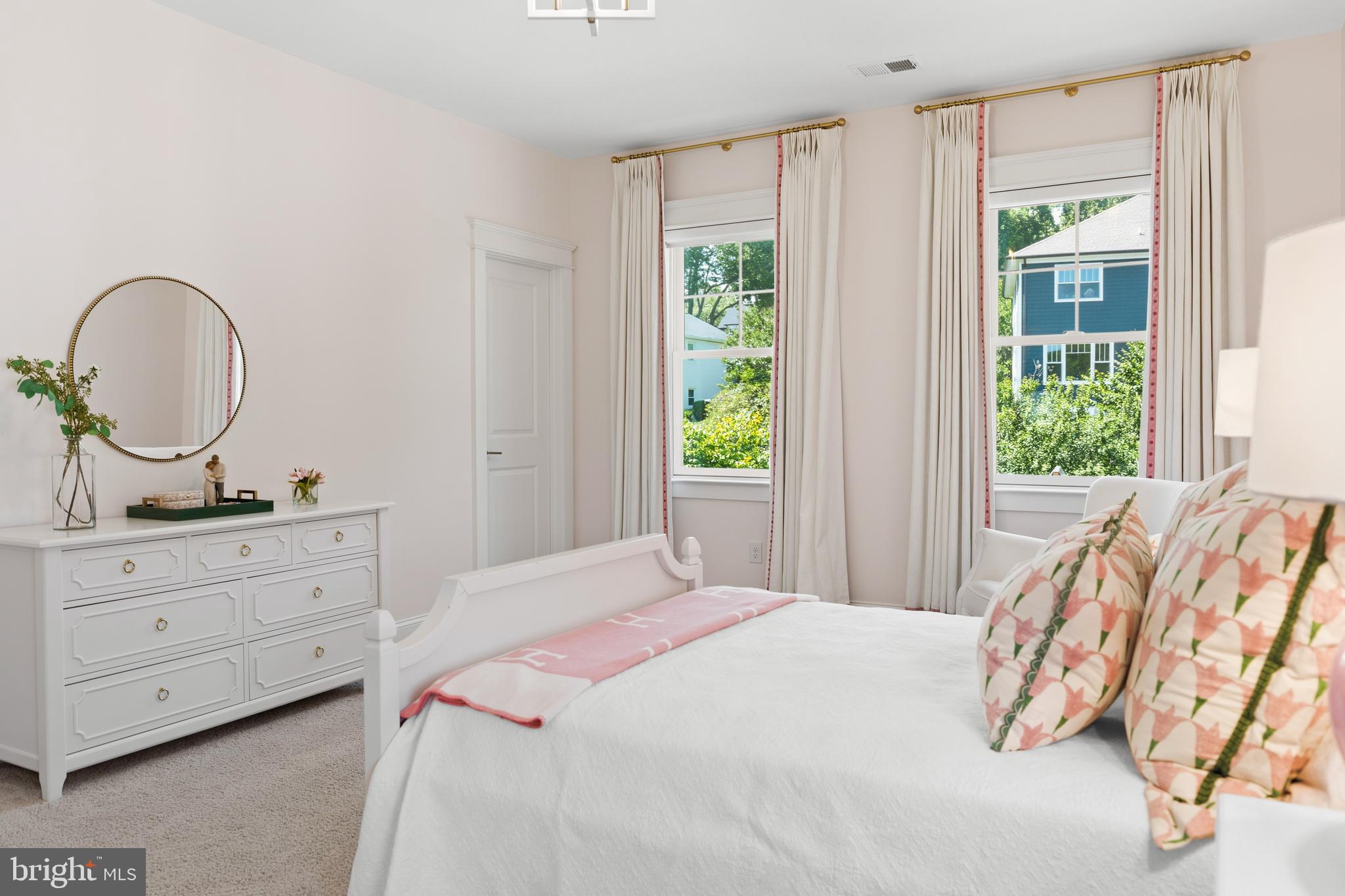REDDFIELD - Residential