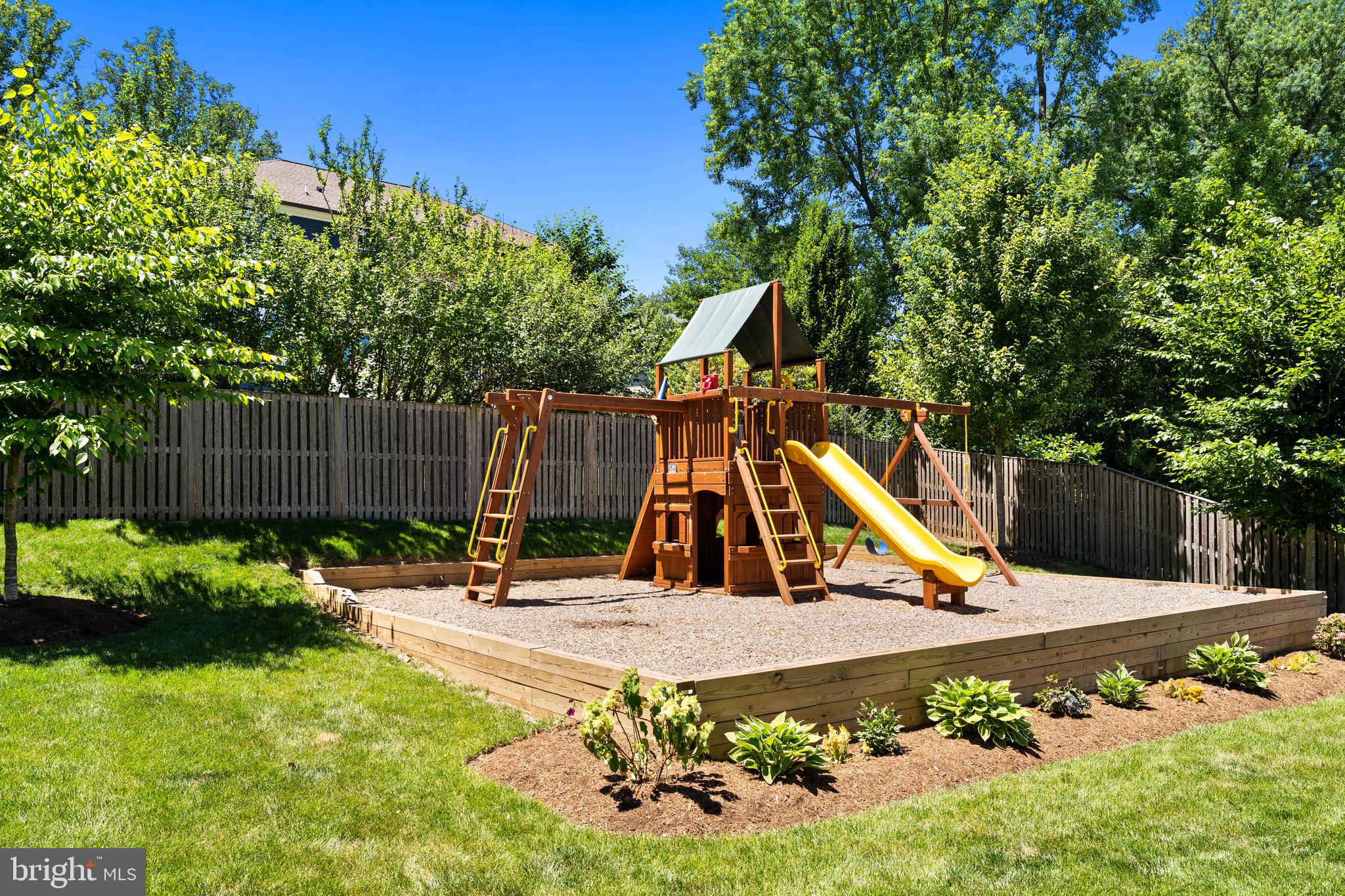 REDDFIELD - Residential