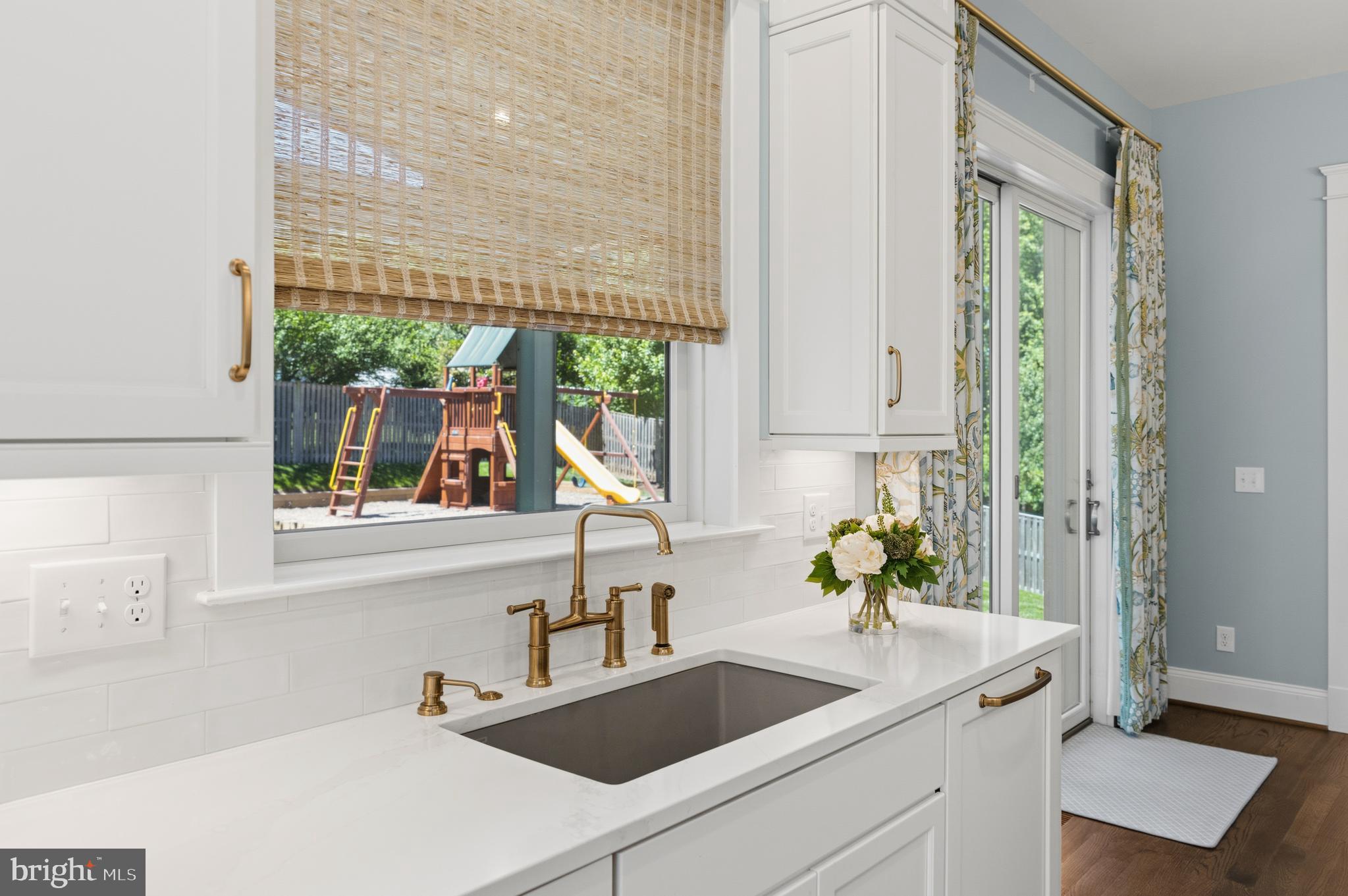 REDDFIELD - Residential