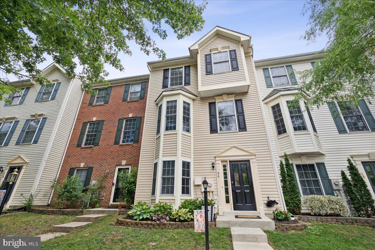 RIVER OAKS - Residential